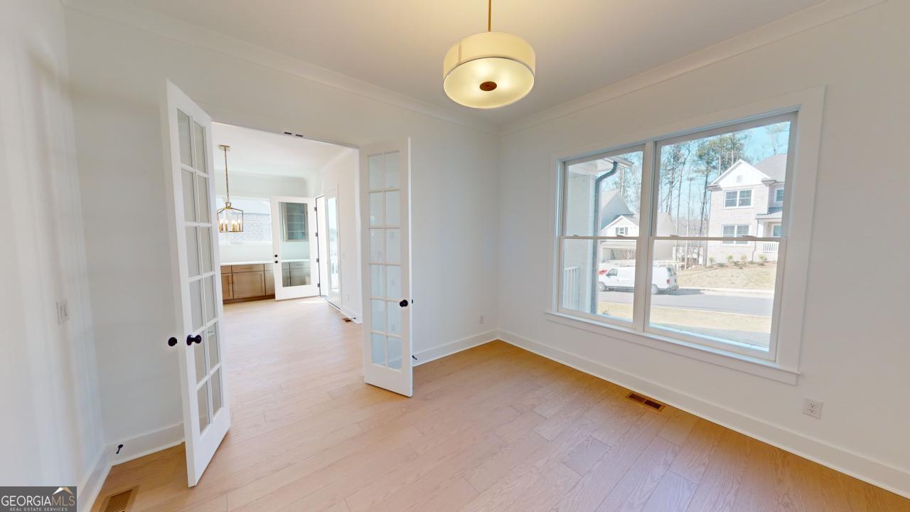 2031 Fern Mountain Property Photo 7