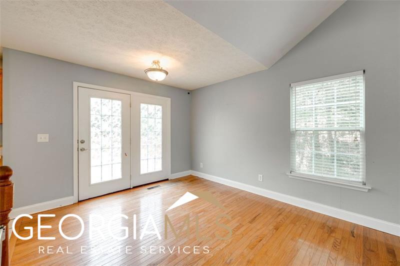 70 Duckett Drive Property Photo 7