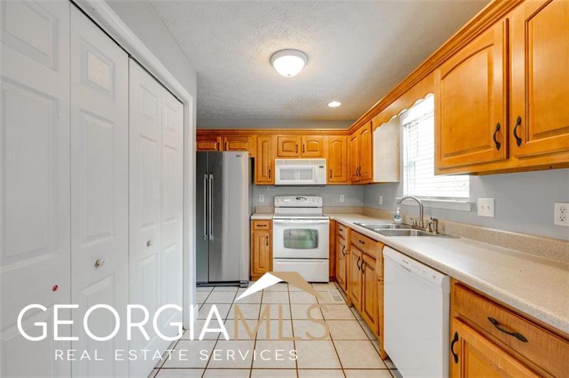 70 Duckett Drive Property Photo 10