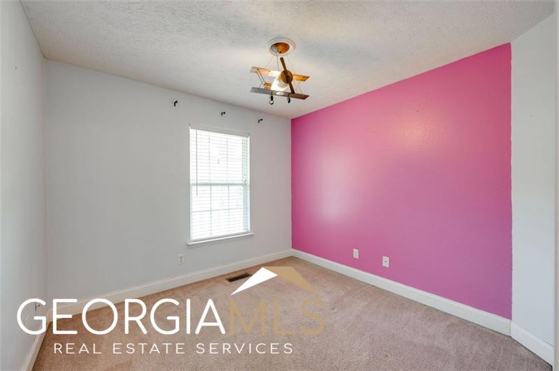 70 Duckett Drive Property Photo 12