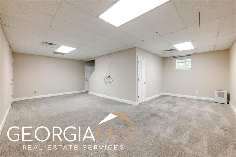 70 Duckett Drive Property Photo 25