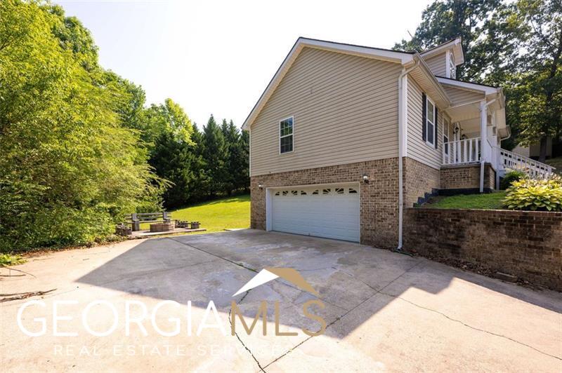 70 Duckett Drive Property Photo 33
