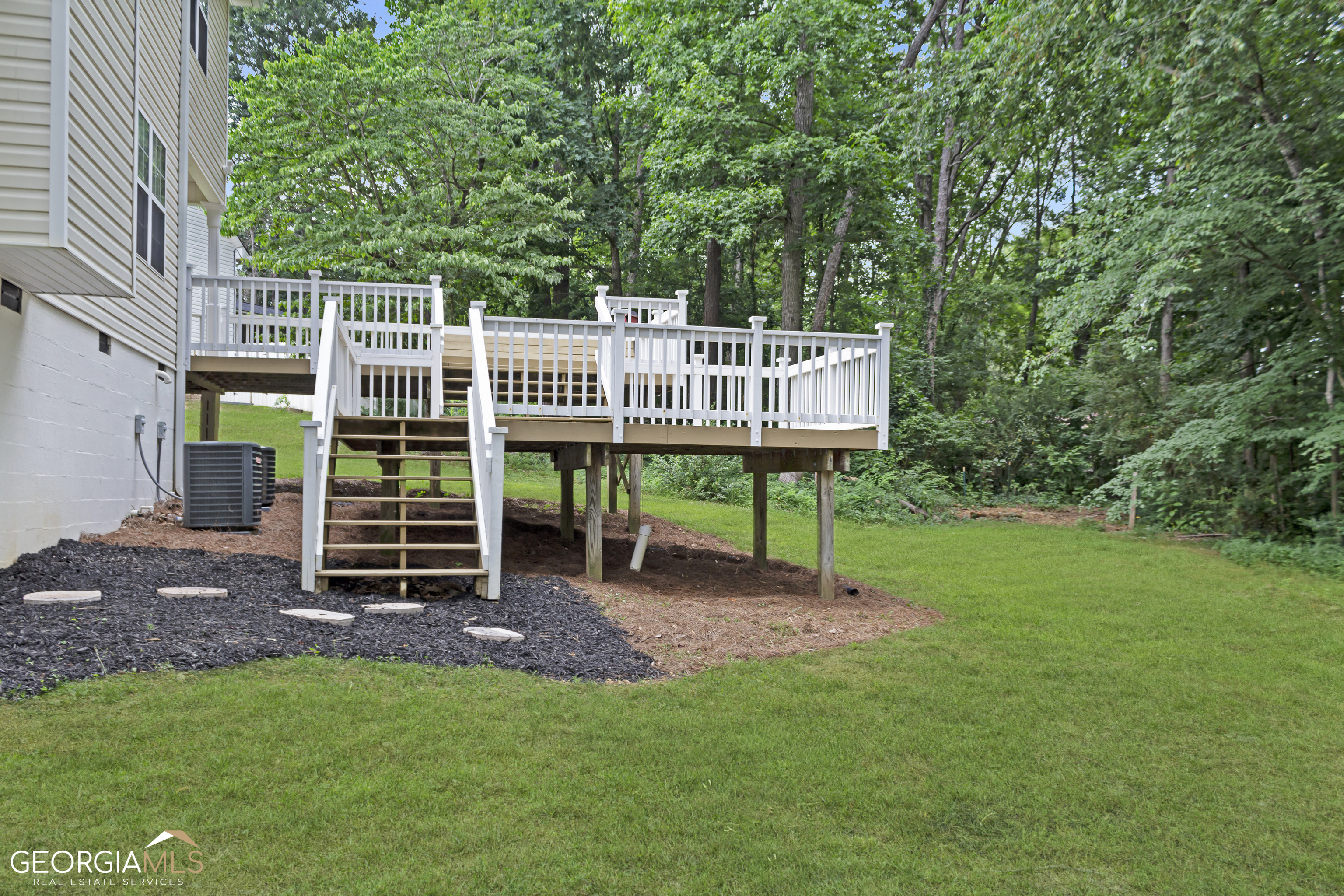 115 Towne Lake Drive Ne Property Photo 42