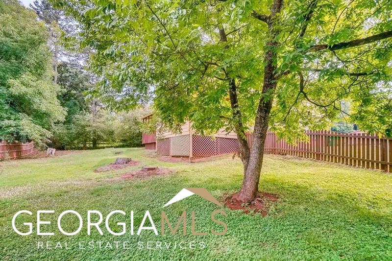 2876 Greenspan Court Property Photo 10