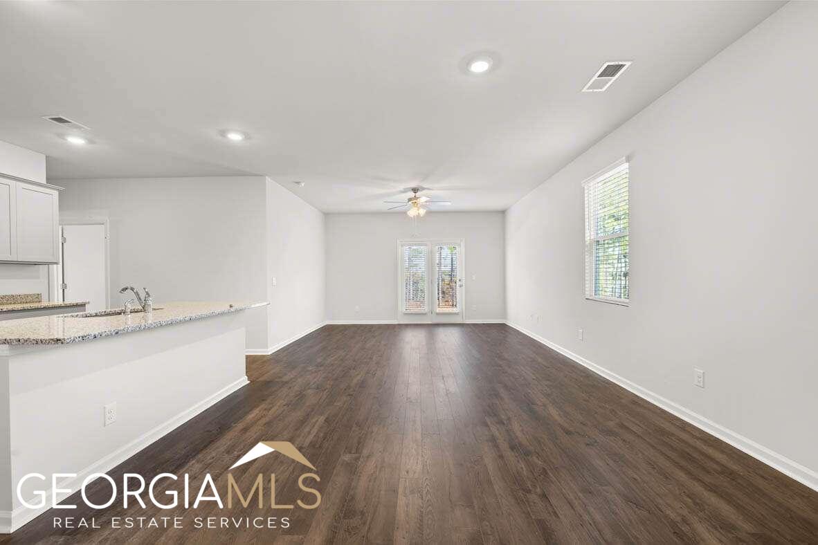1069 Daurian Drive # 189 Property Photo 20