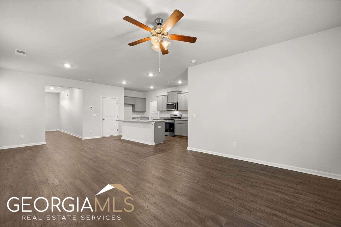 1069 Daurian Drive # 189 Property Photo 23