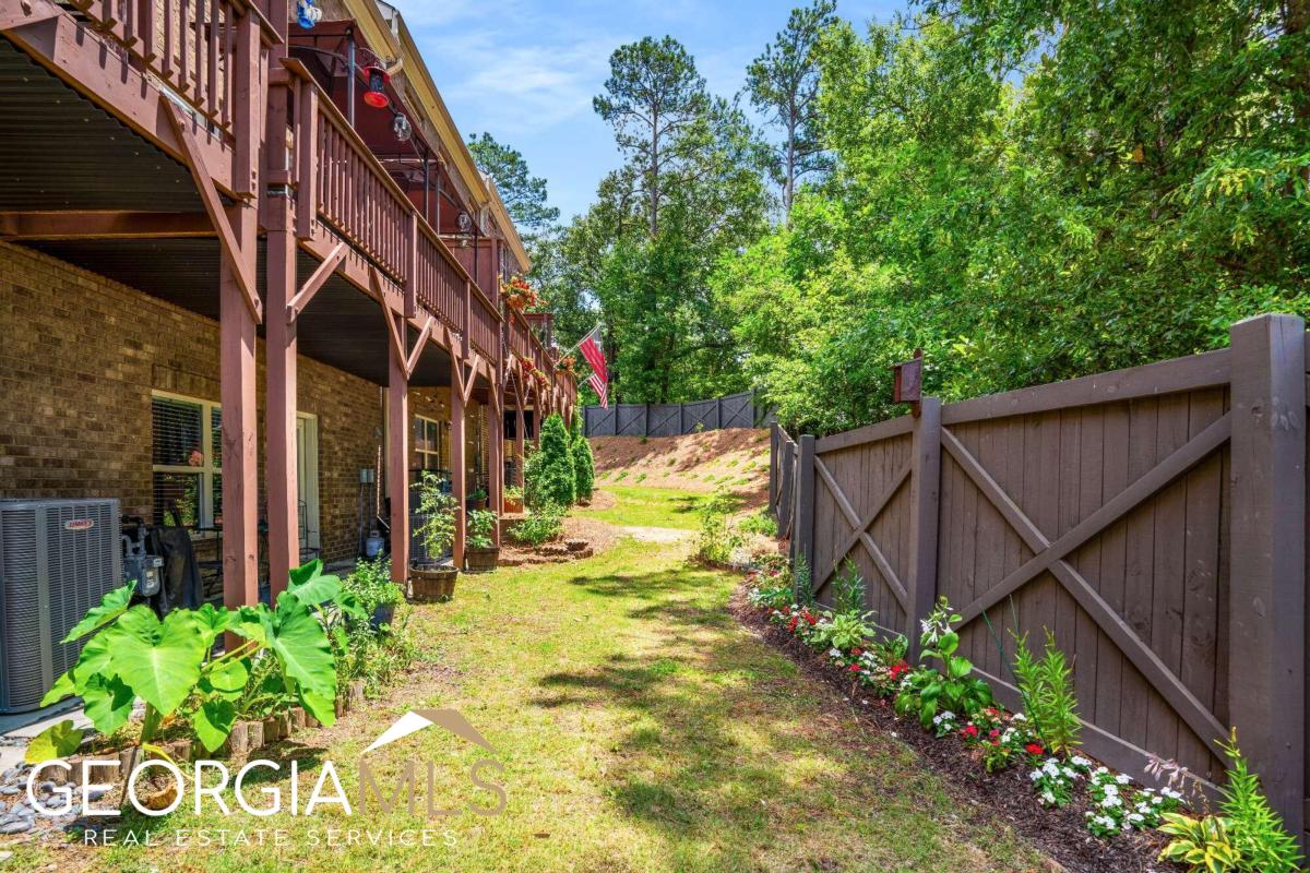 2039 Atz Cove Property Photo 37