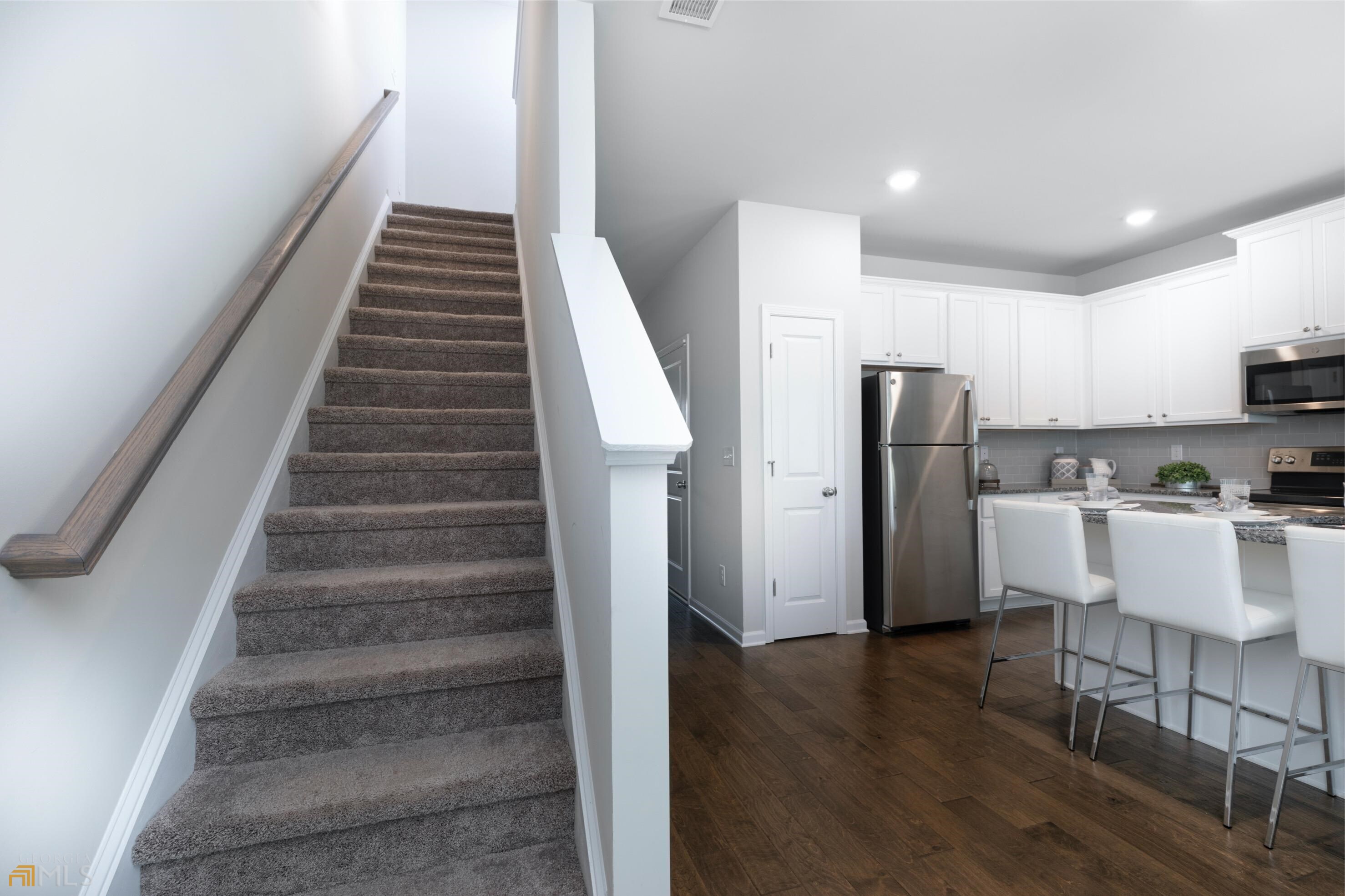 167 Regent Park Property Photo 18