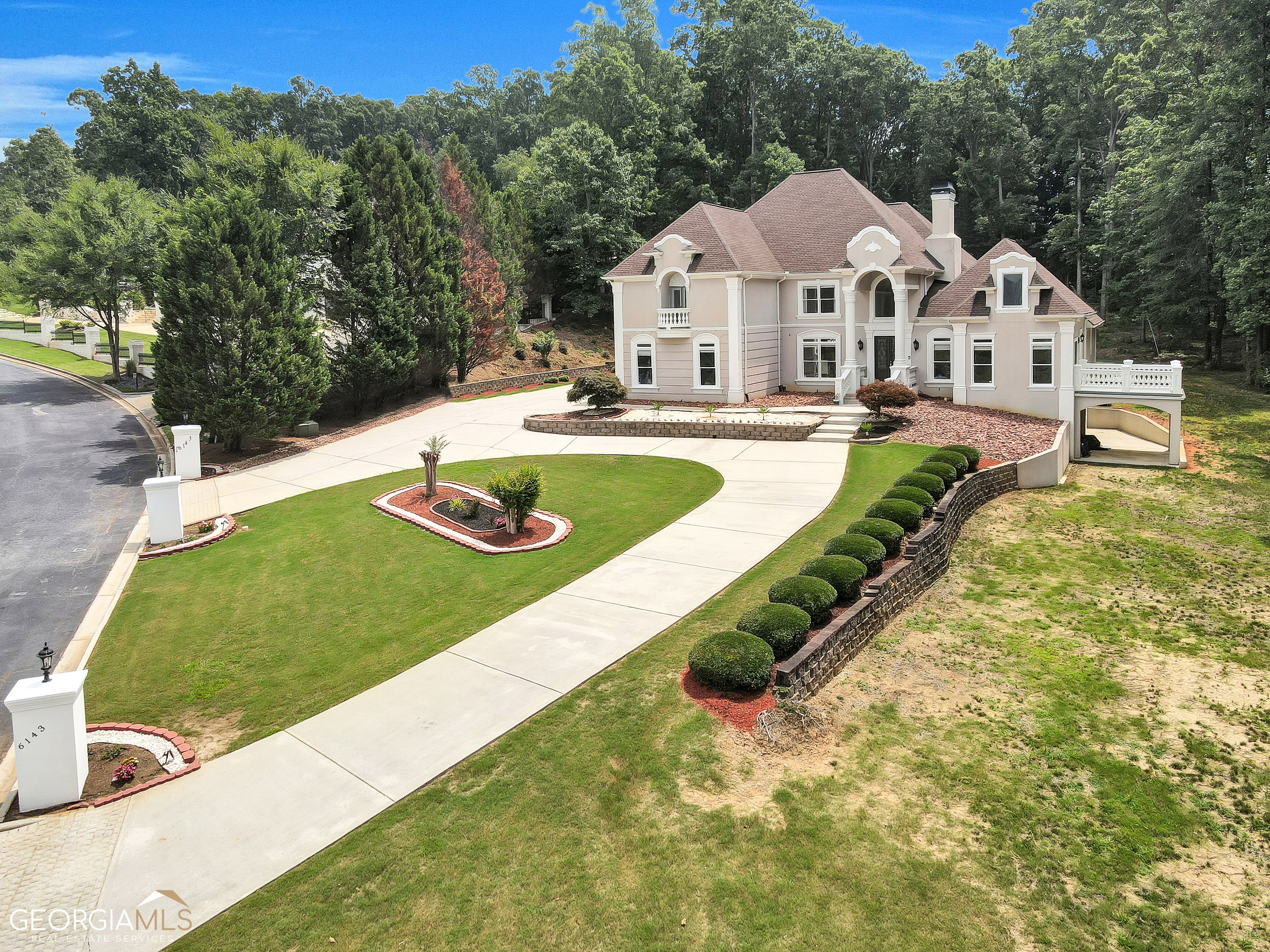 6143 Belair Lake Road Property Photo 1
