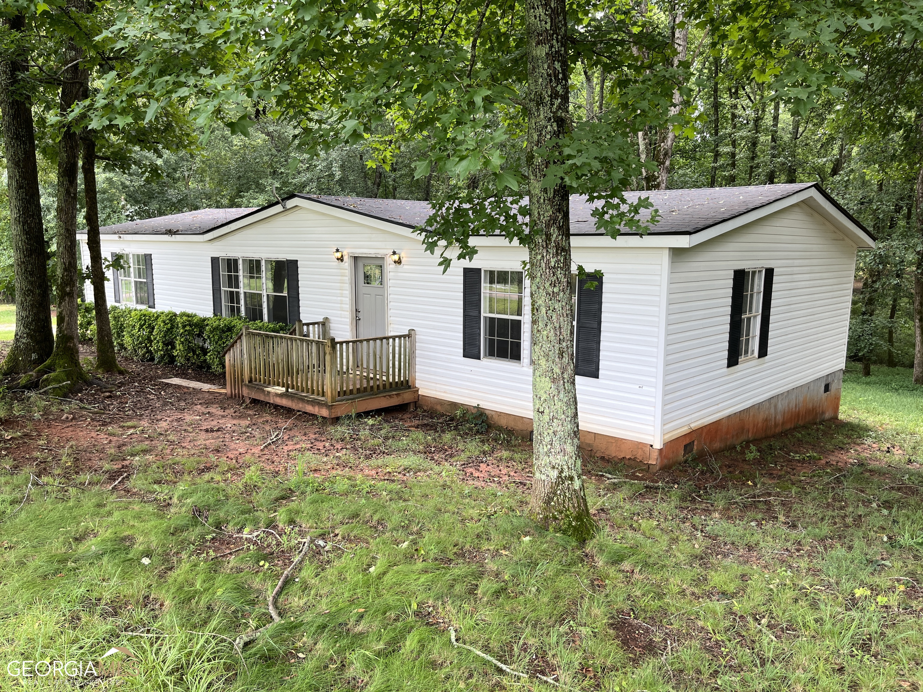 131 Cotton Circle Property Photo 1