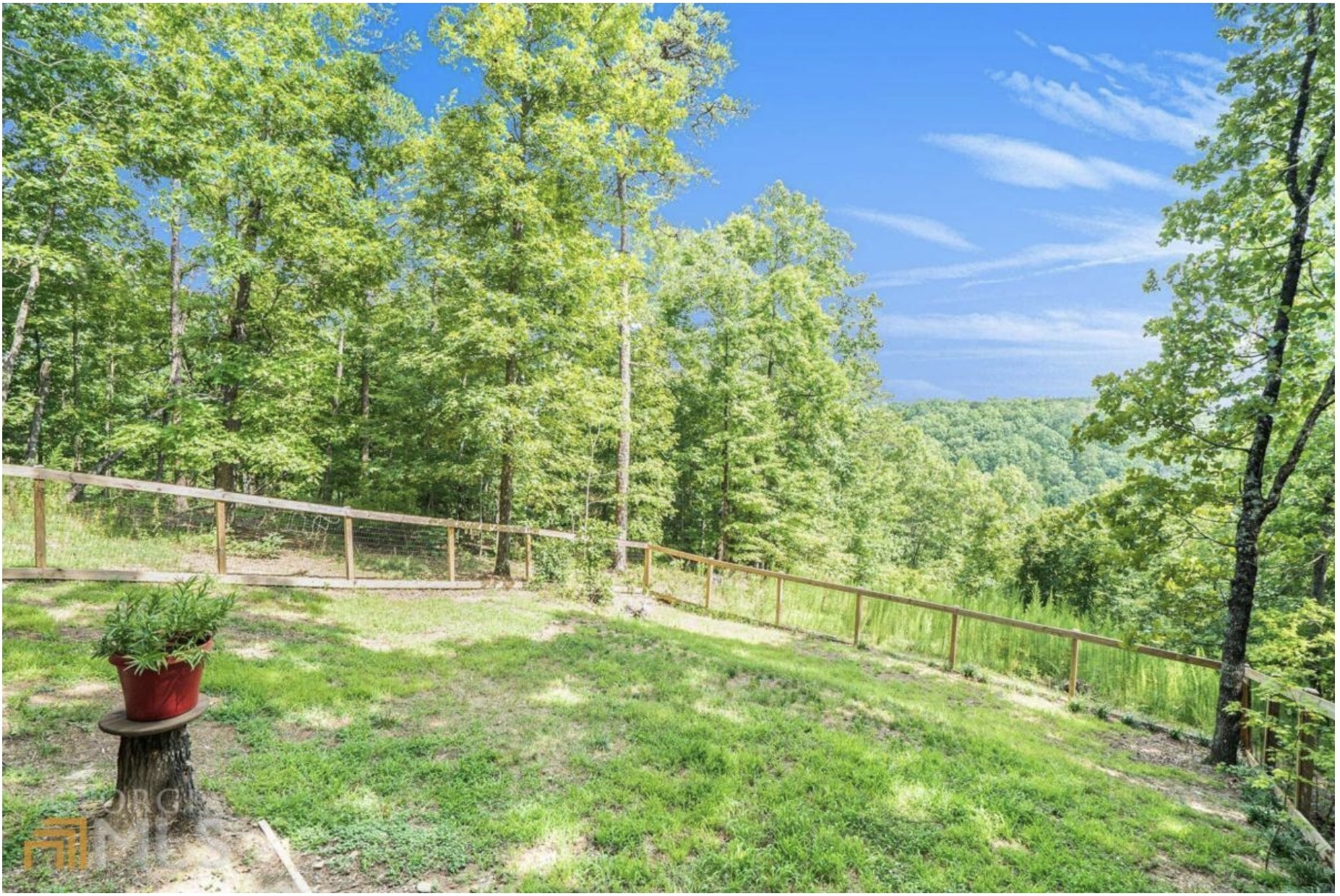 1316 Arrow Court Property Photo 2