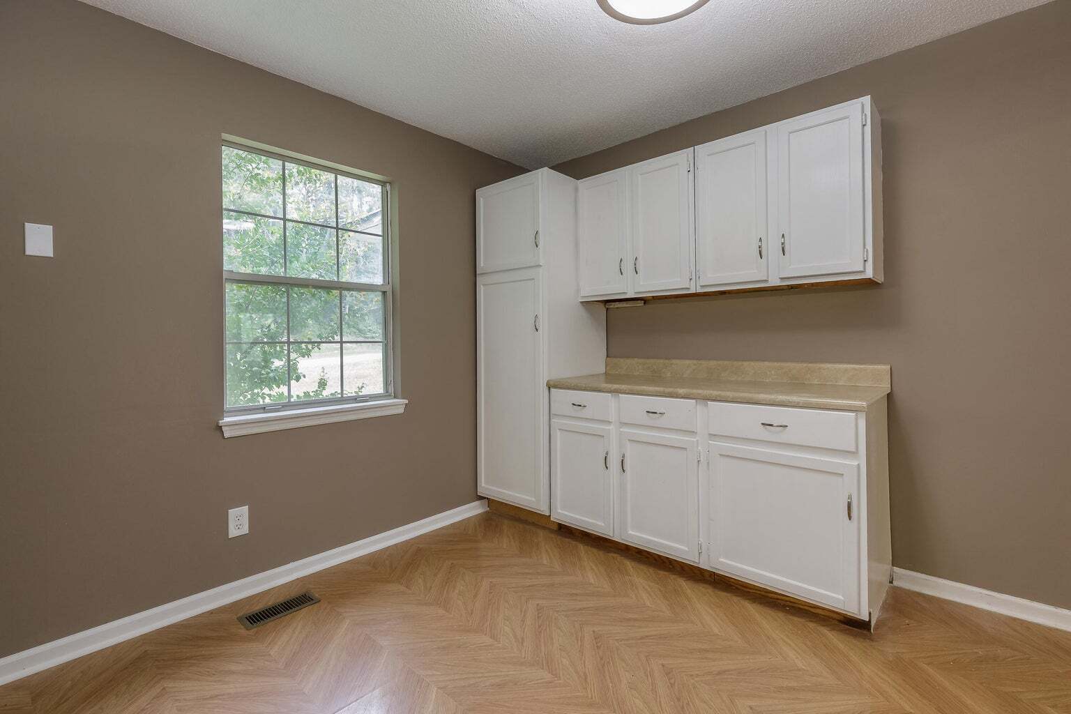 47 Lisbon Road Property Photo 16