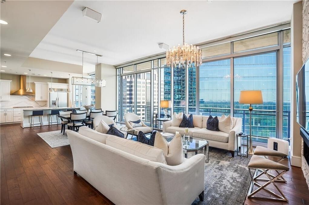 1065 Peachtree Street NE # 3105