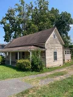 216 Blue Ridge Avenue Property Photo 2