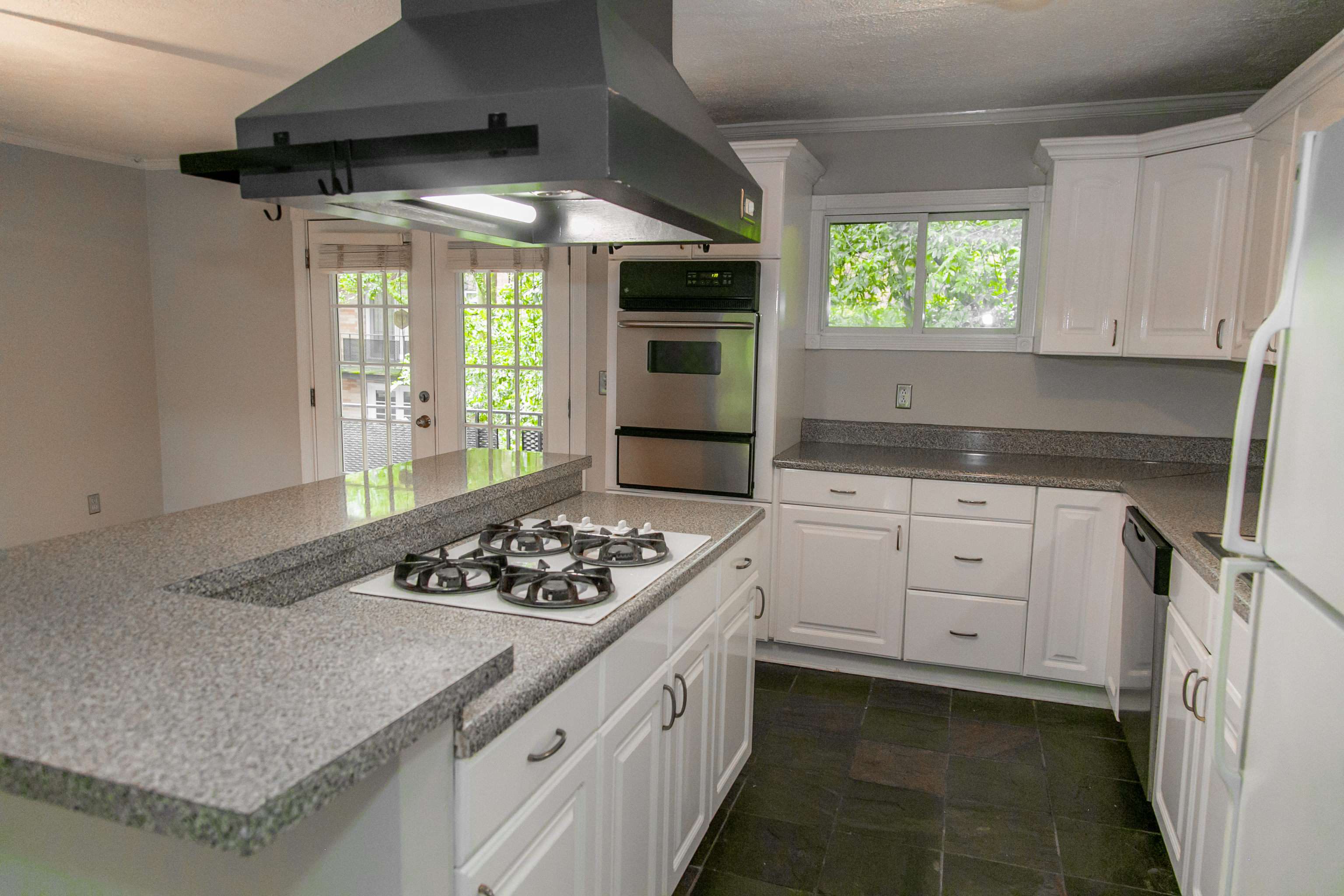 115 Biscayne Drive Nw # C2 Property Photo 22