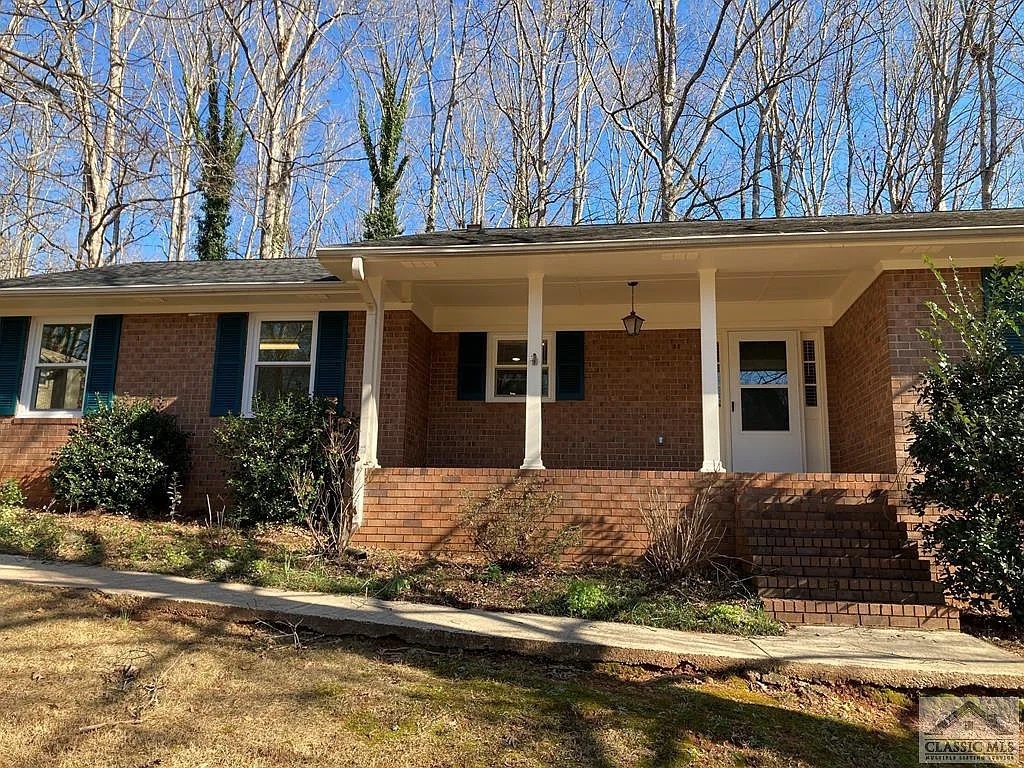 1170 Woodlands Road Property Photo 1