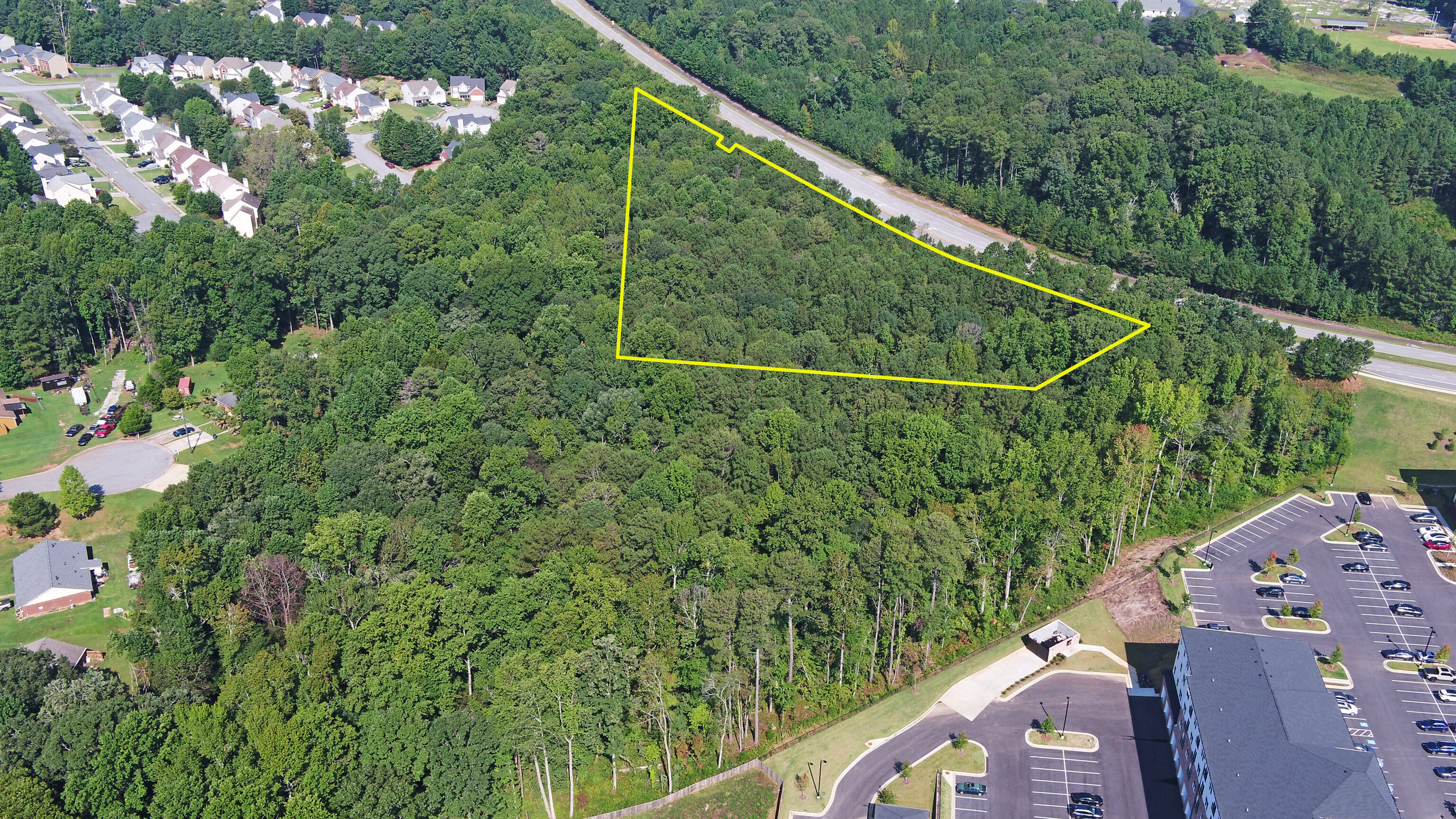 2730 Mcginnis Ferry Road Property Photo 5
