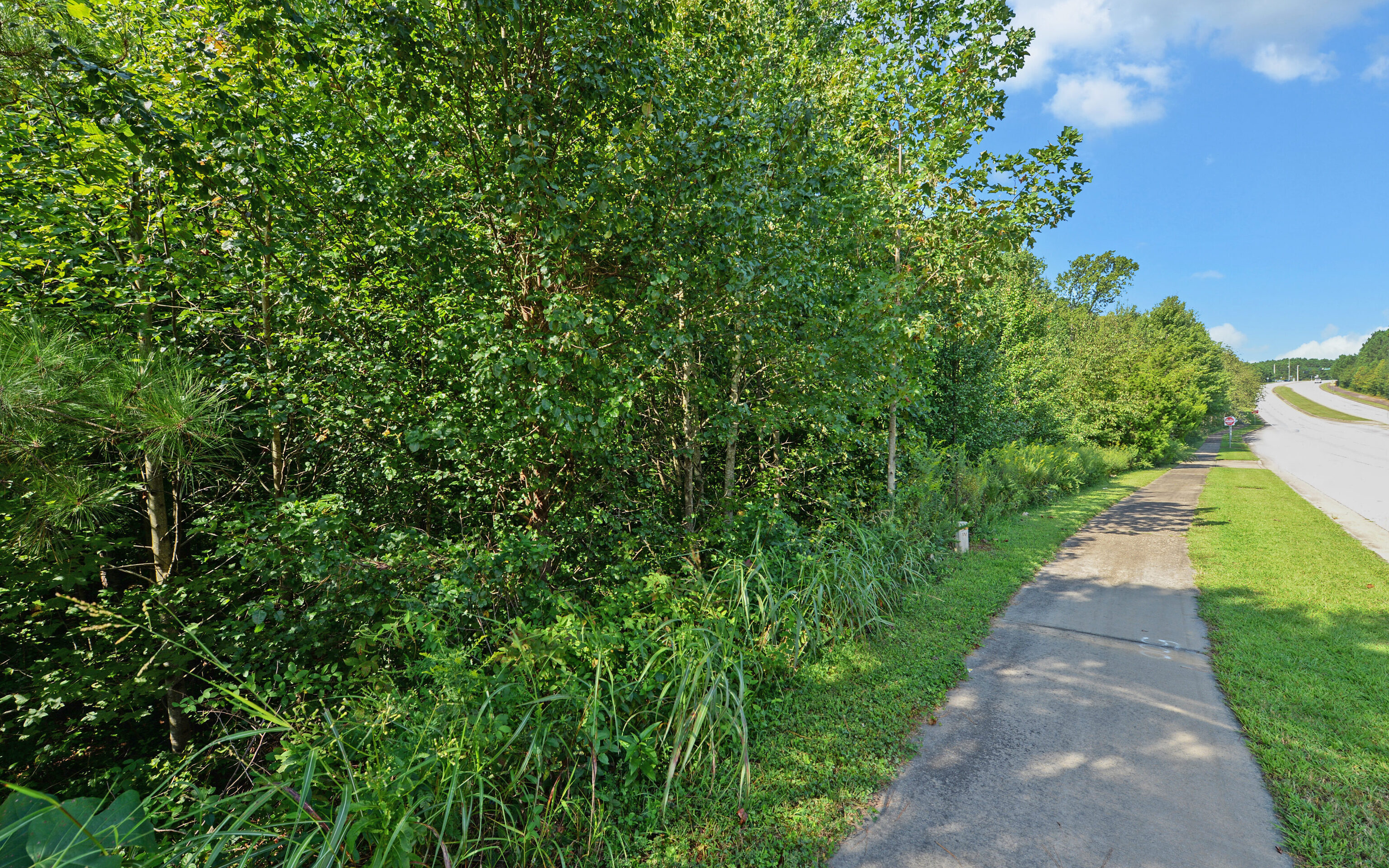 2730 Mcginnis Ferry Road Property Photo 14
