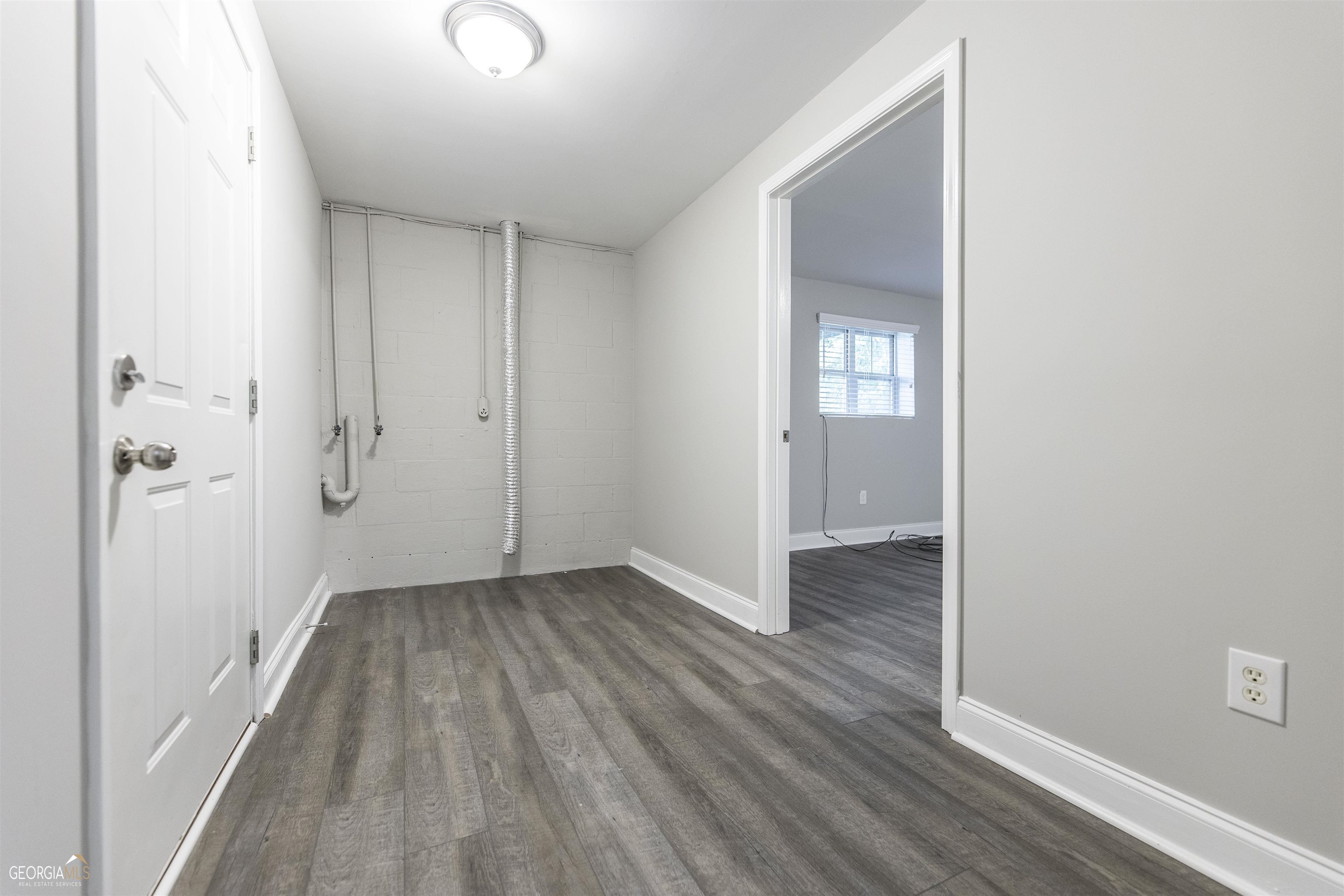 3950 Yancey Road Property Photo 26