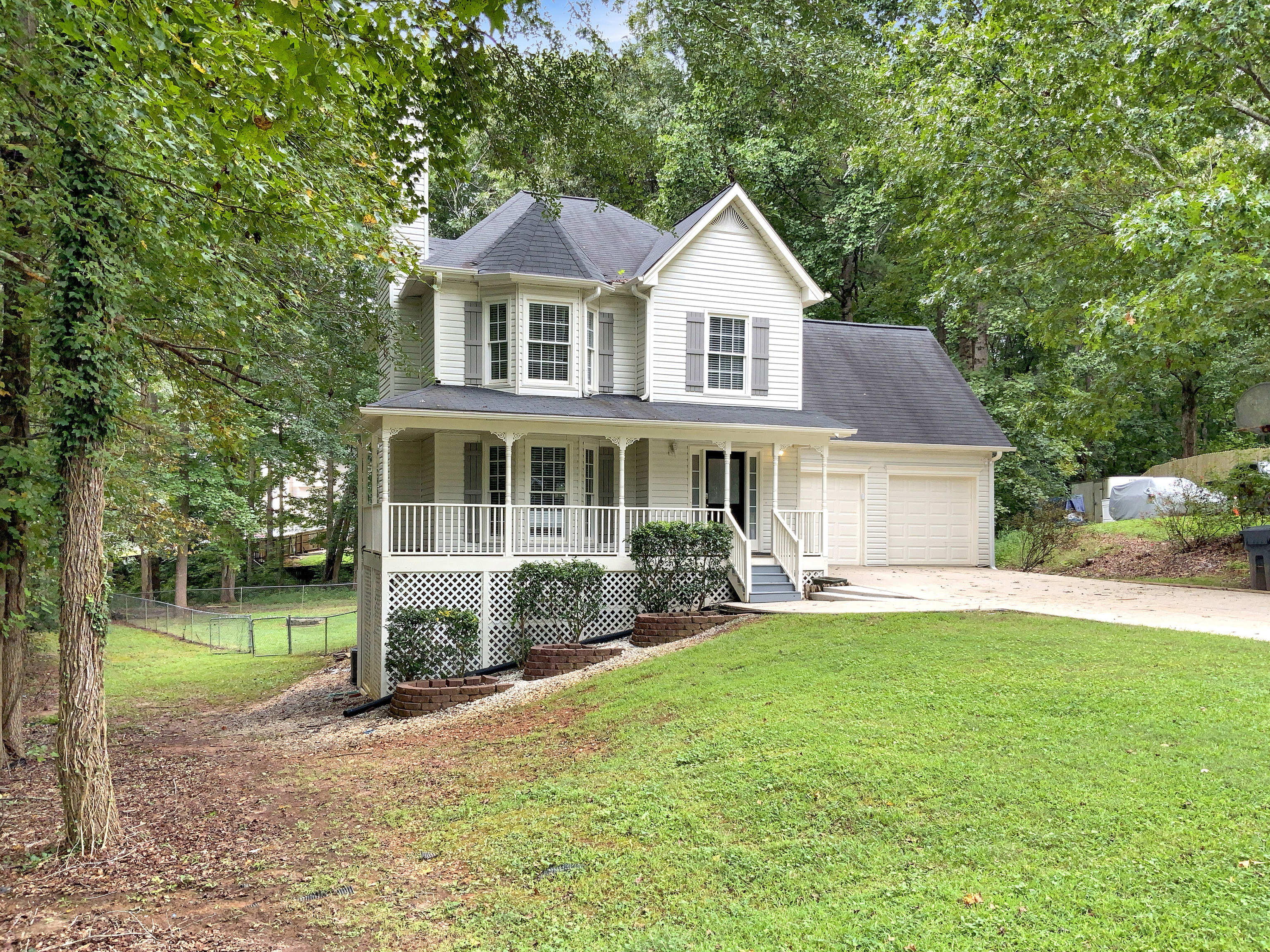 70 Camden Woods Place Property Photo 1