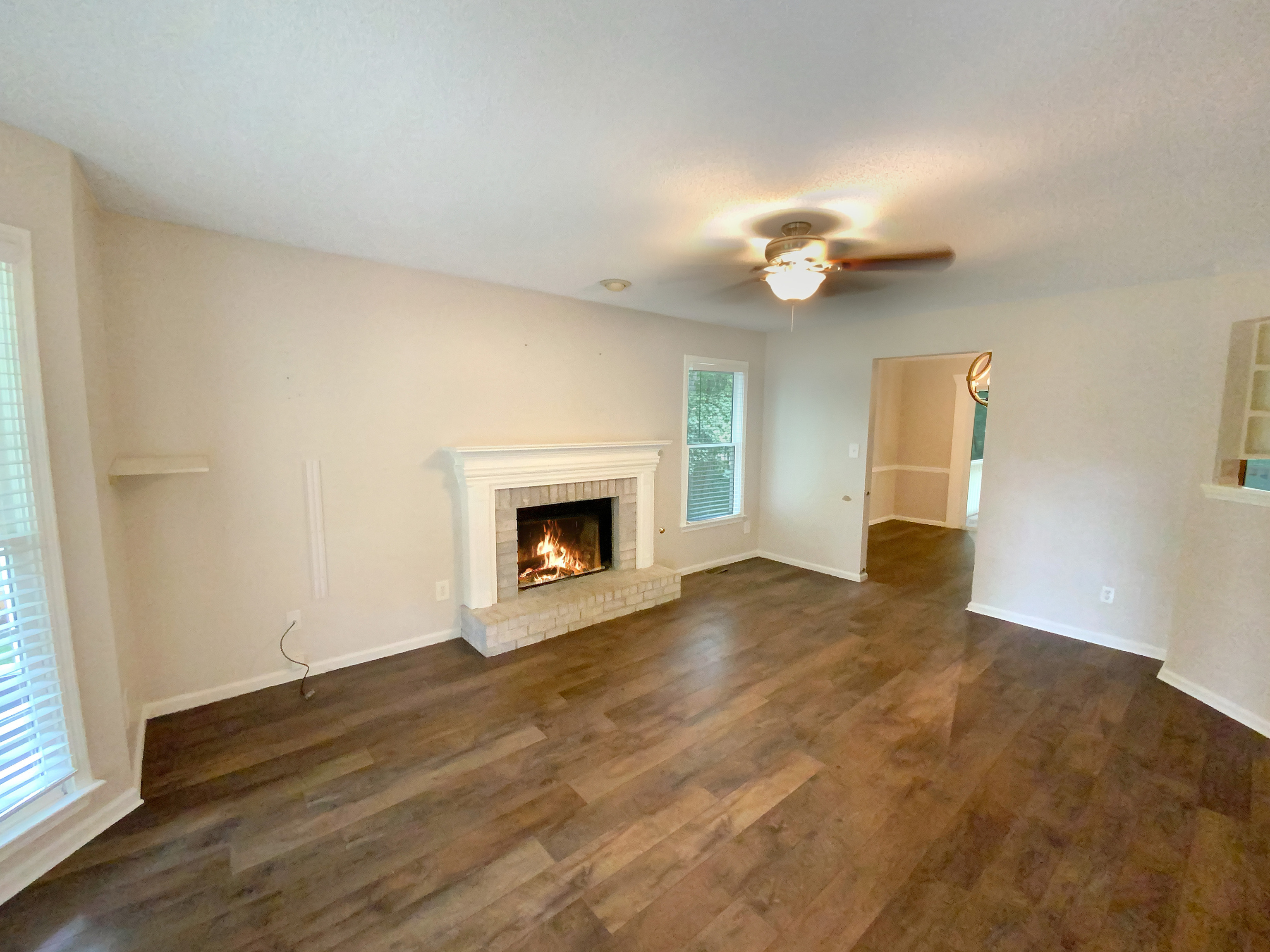 70 Camden Woods Place Property Photo 3