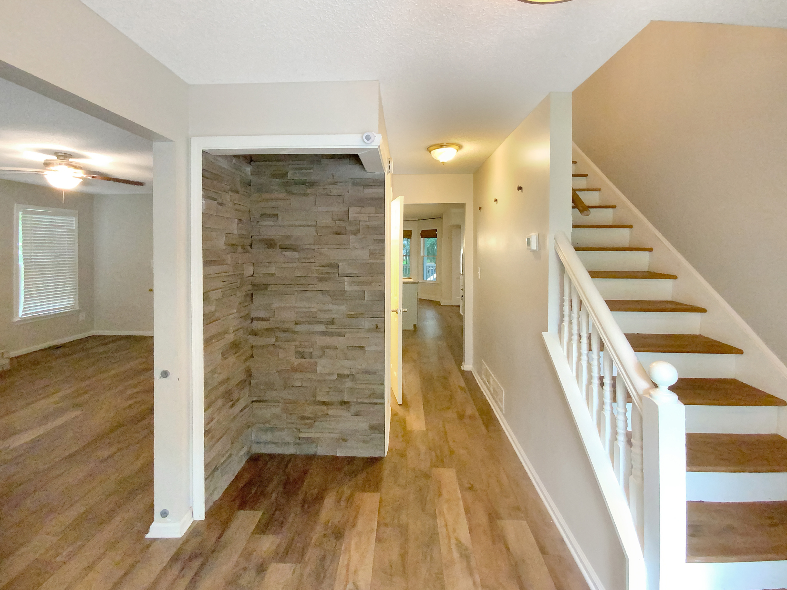 70 Camden Woods Place Property Photo 8