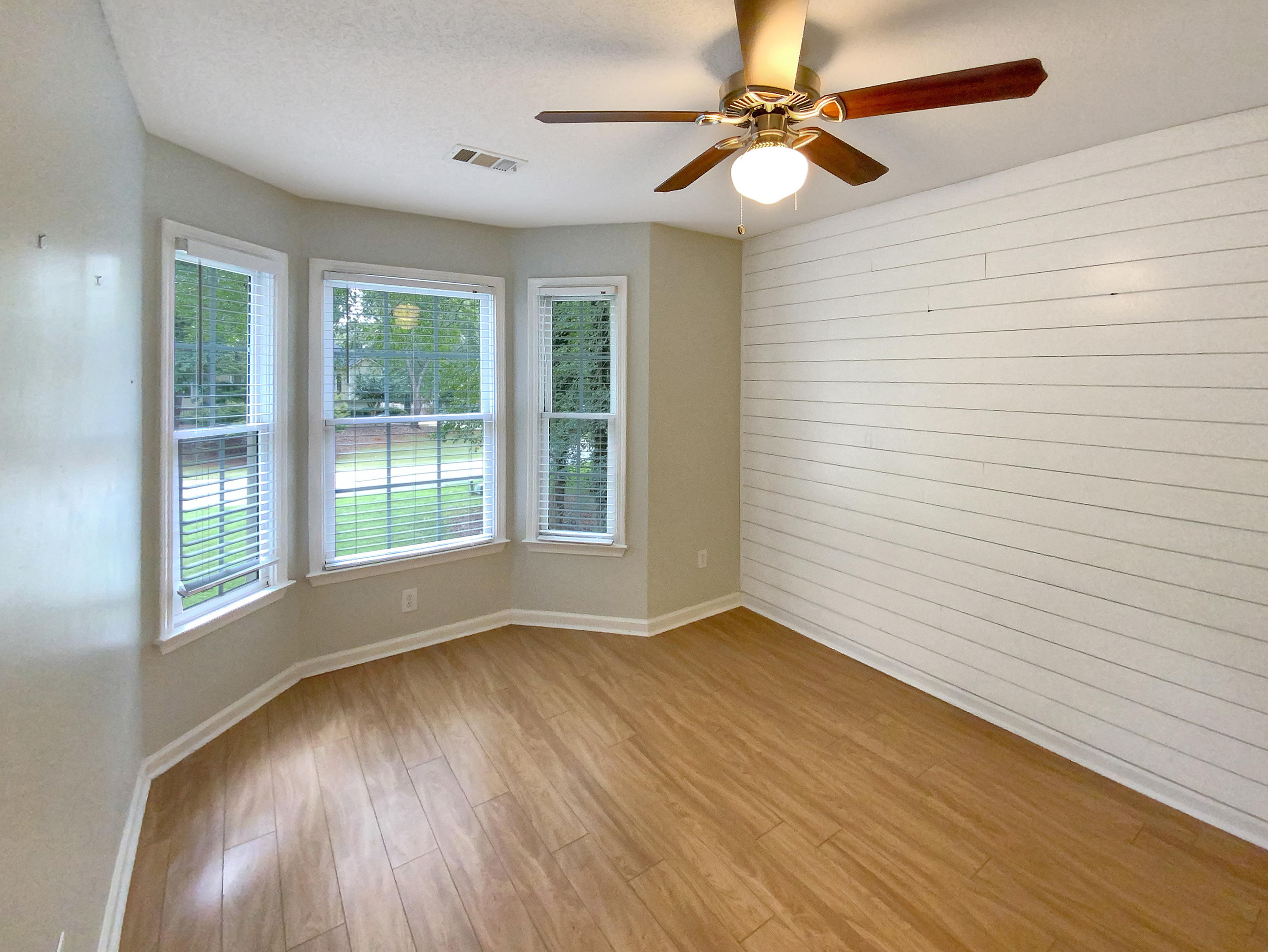 70 Camden Woods Place Property Photo 14
