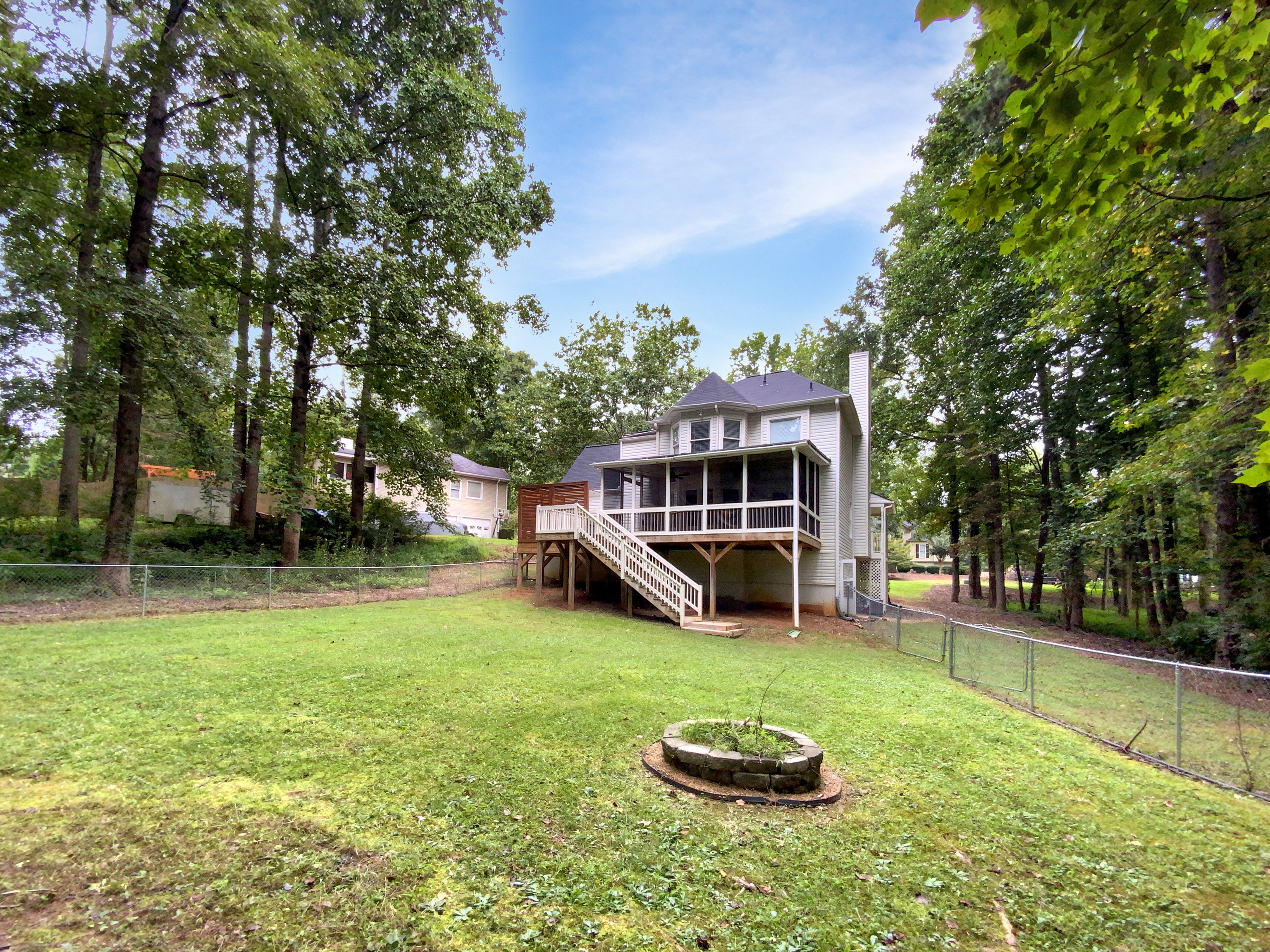 70 Camden Woods Place Property Photo 32