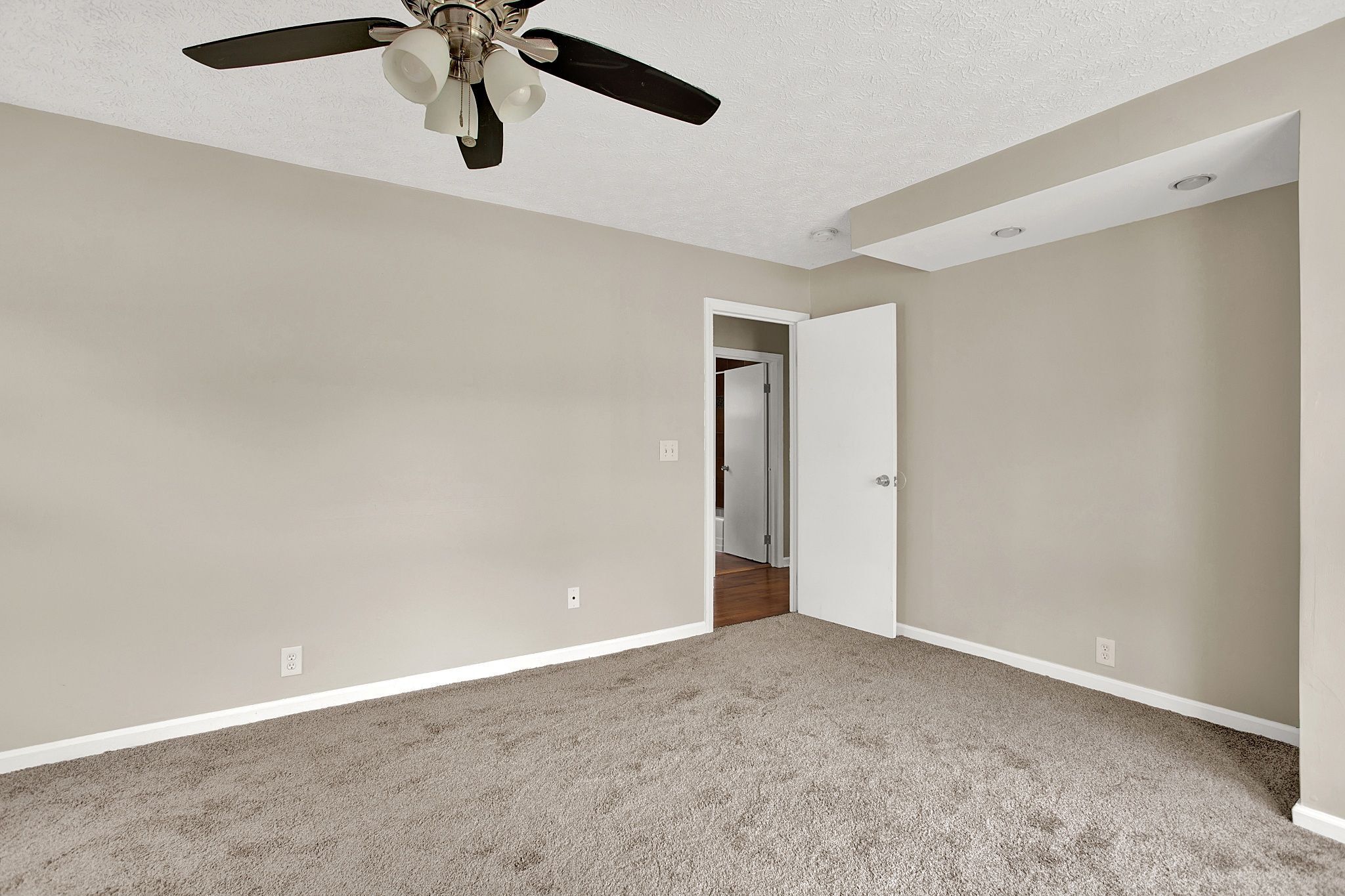 24 Lionel Lane Ne Property Photo 21