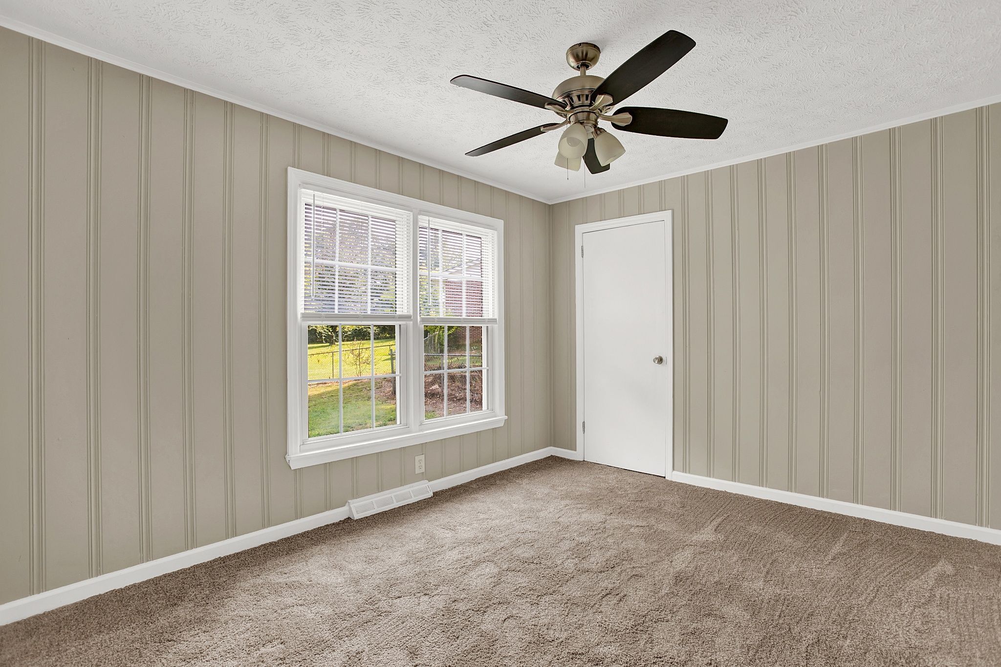 24 Lionel Lane Ne Property Photo 24