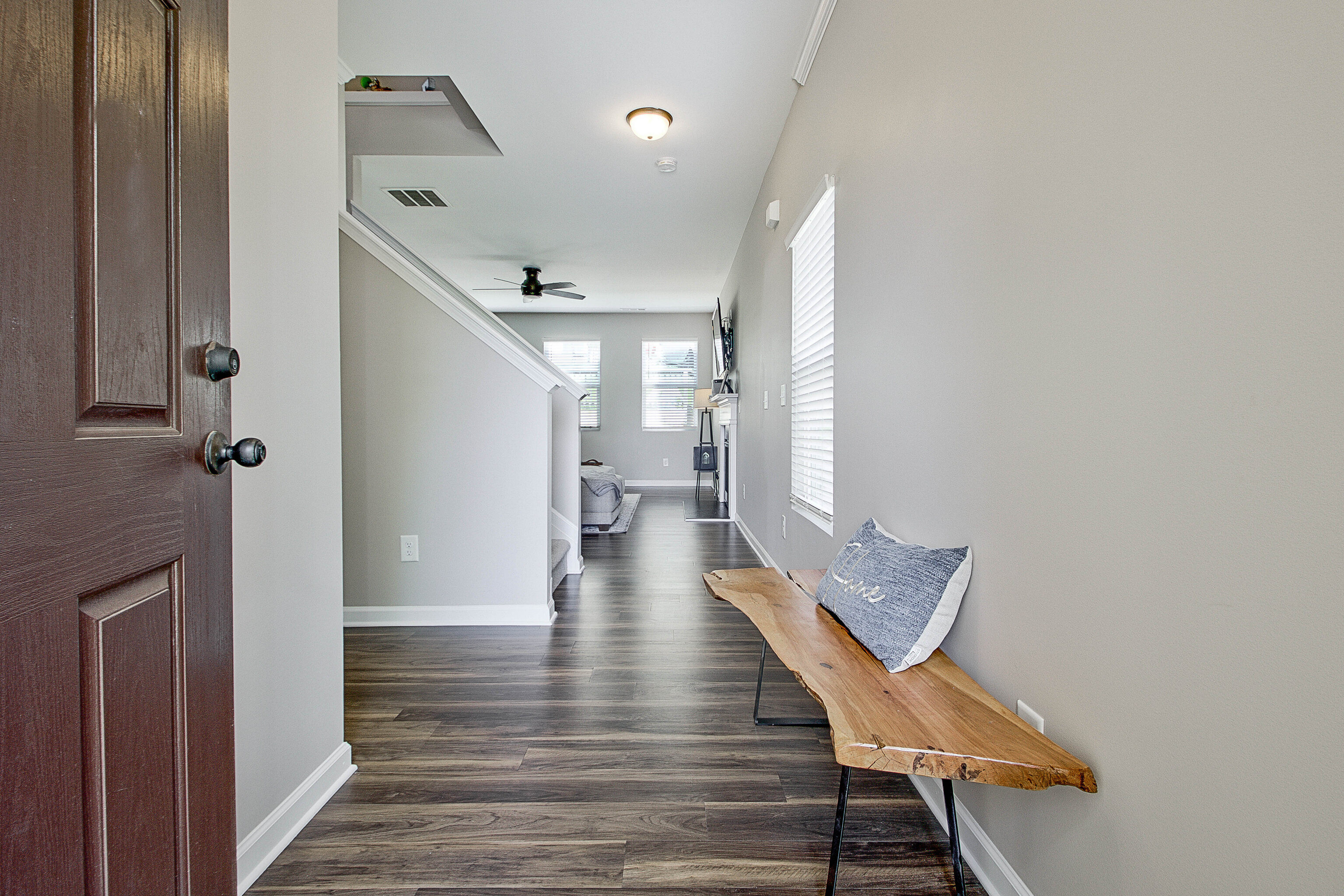 138 Hood Park Drive Property Photo 4