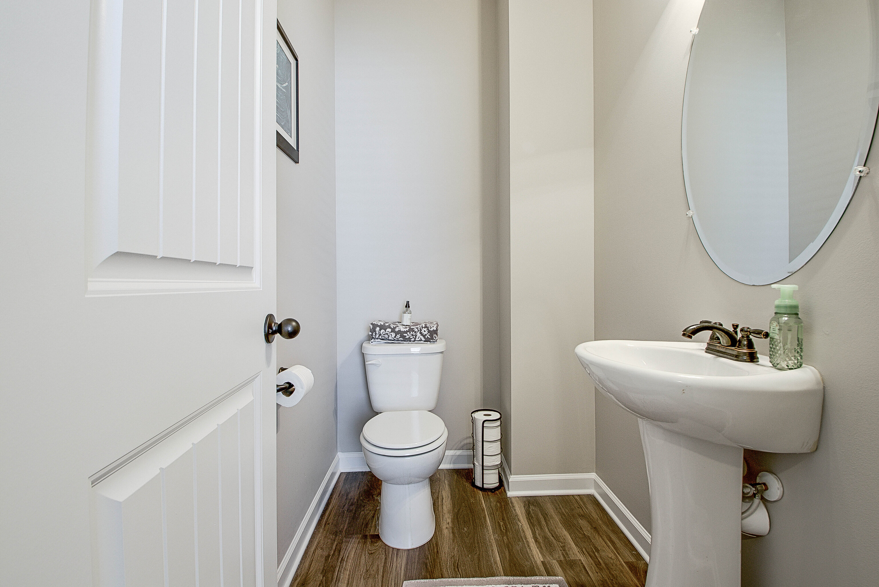 138 Hood Park Drive Property Photo 8