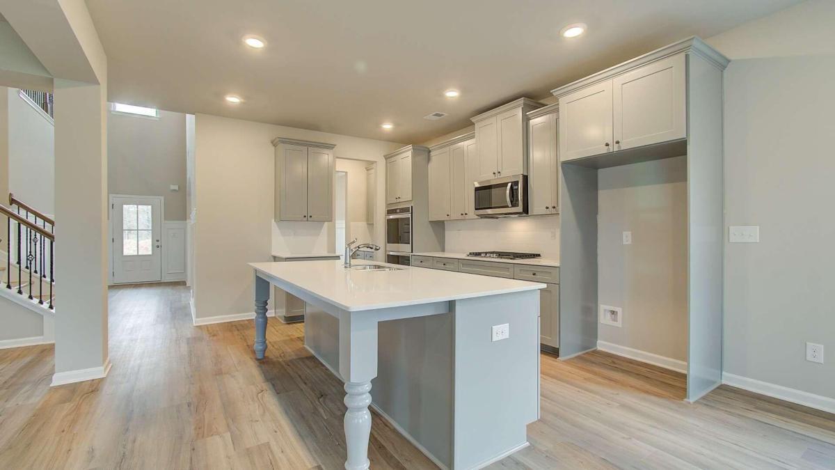 3130 Thicket Lane Property Photo 7