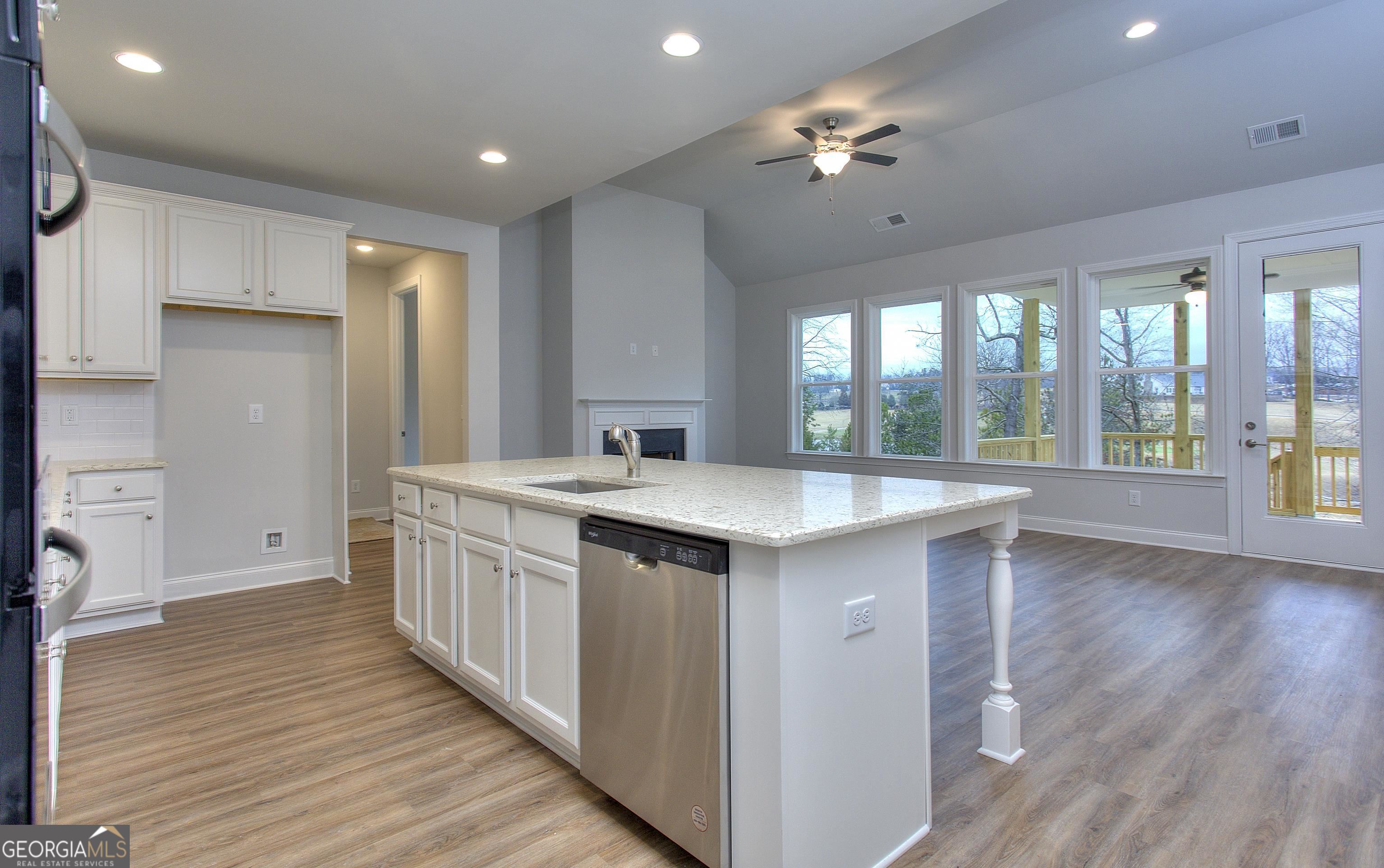 138 Preserve Lane Property Photo 10