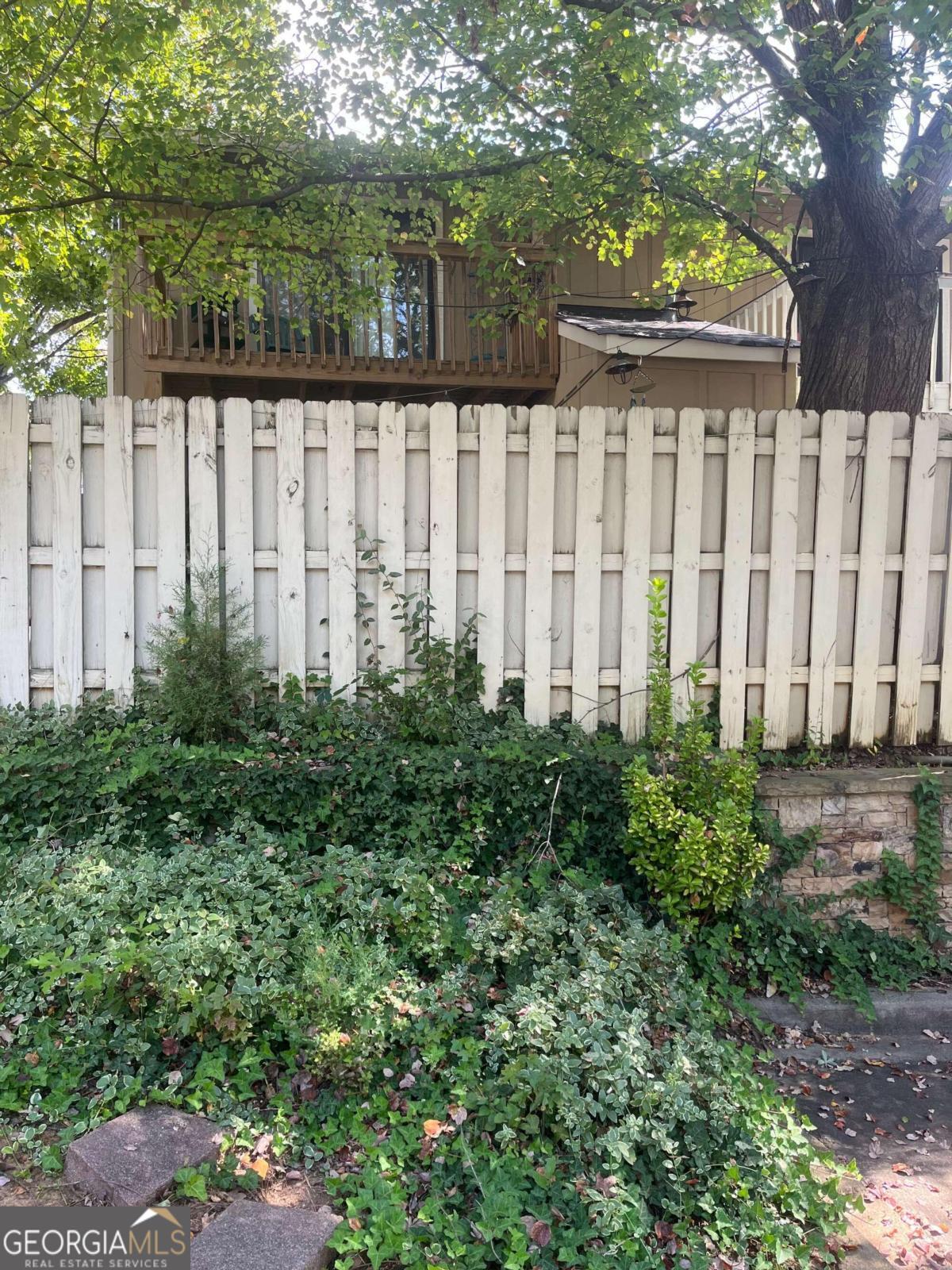 2200 Haverhill Court Se Property Photo 4
