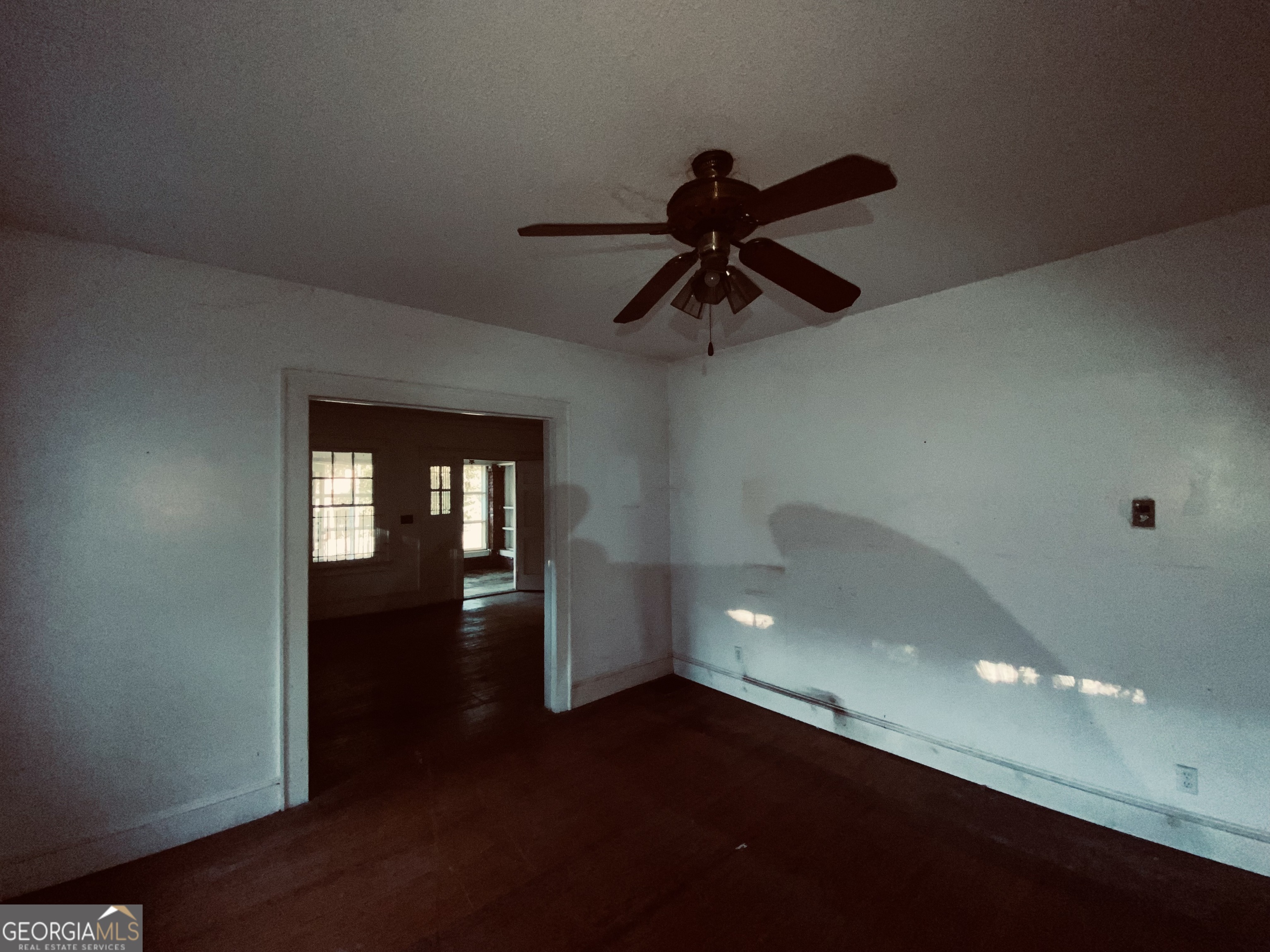 1053 Mayson Turner Road Nw Property Photo 5