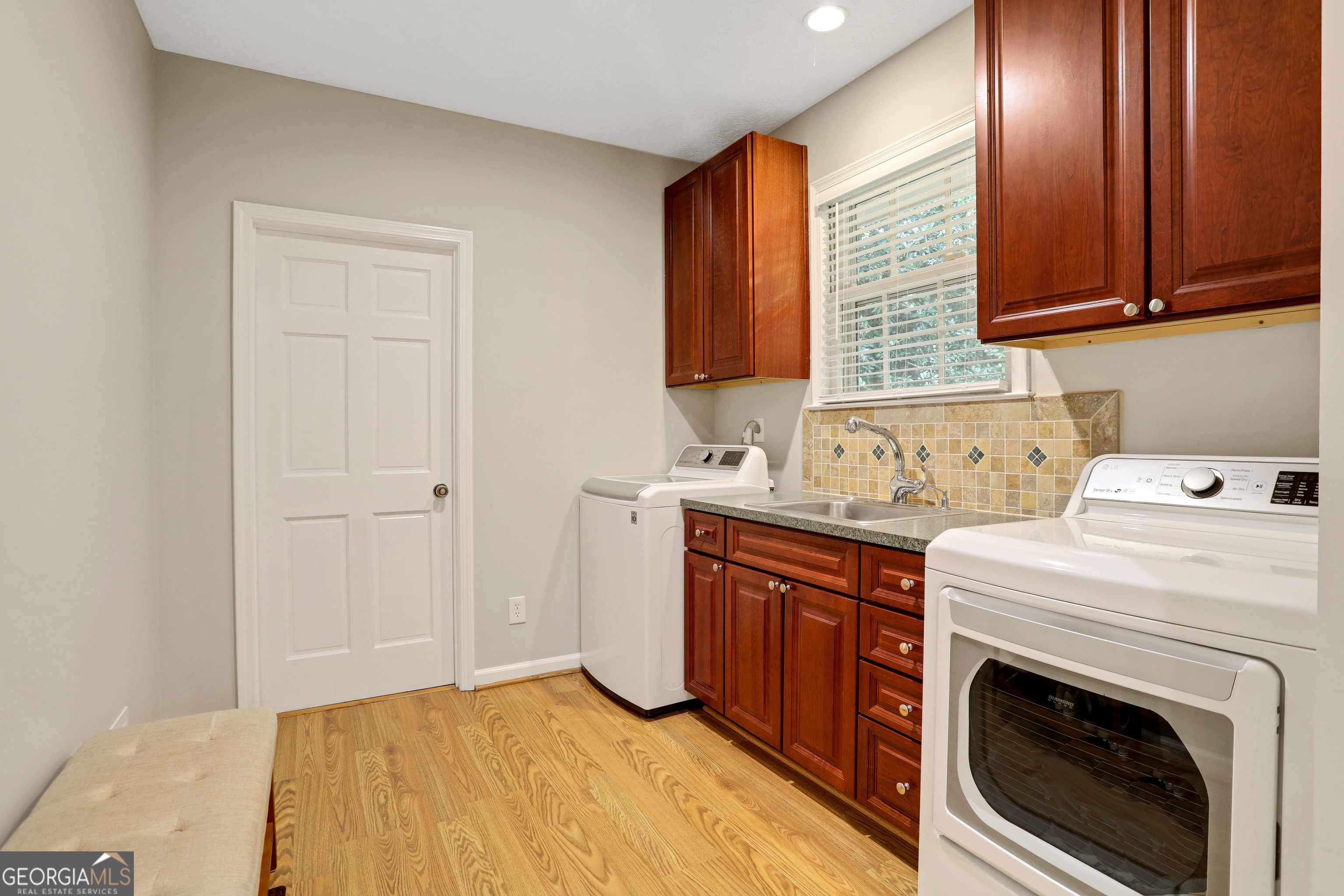 2751 W Fontainebleau Drive Property Photo 22
