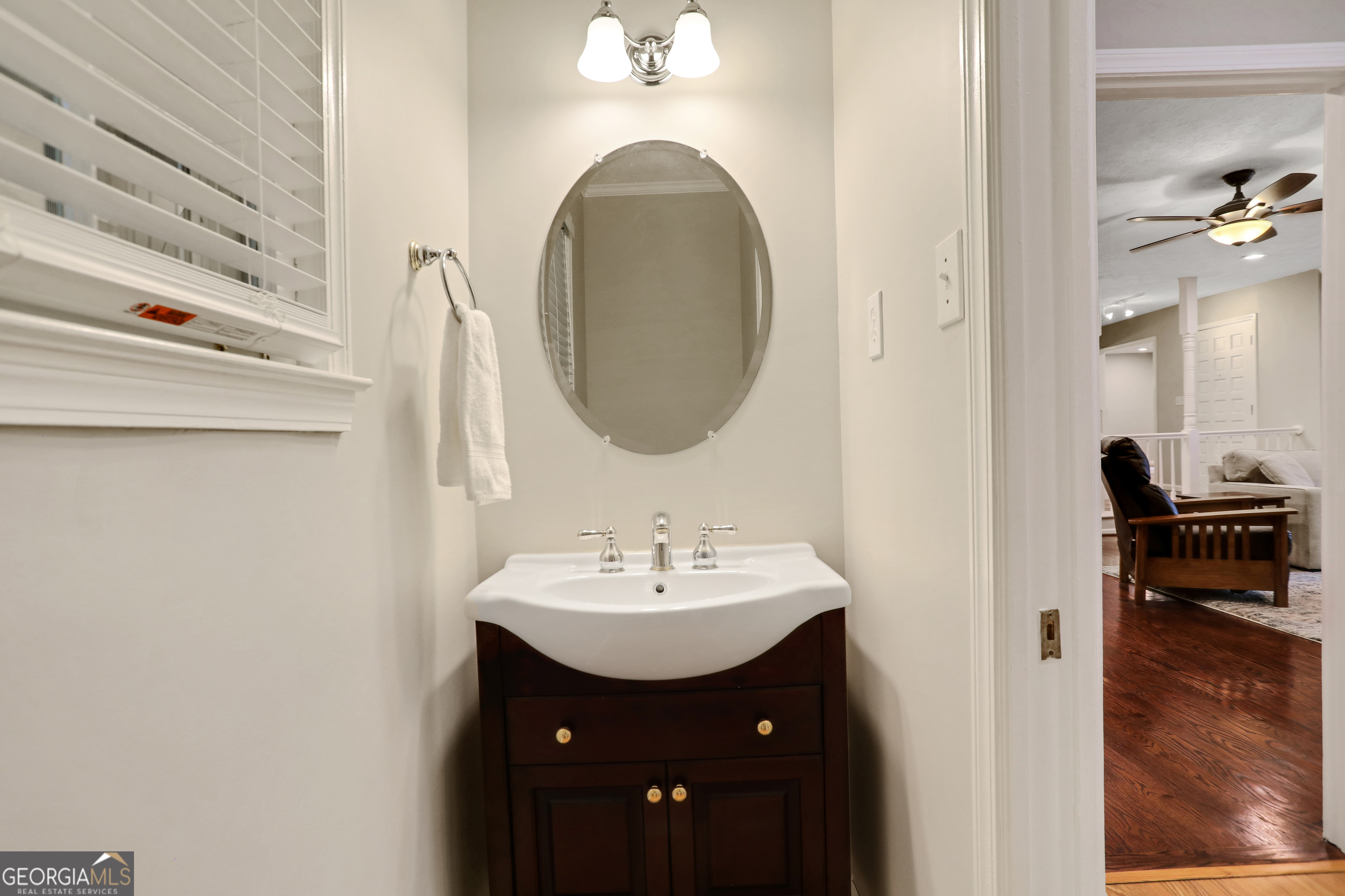 2751 W Fontainebleau Drive Property Photo 24