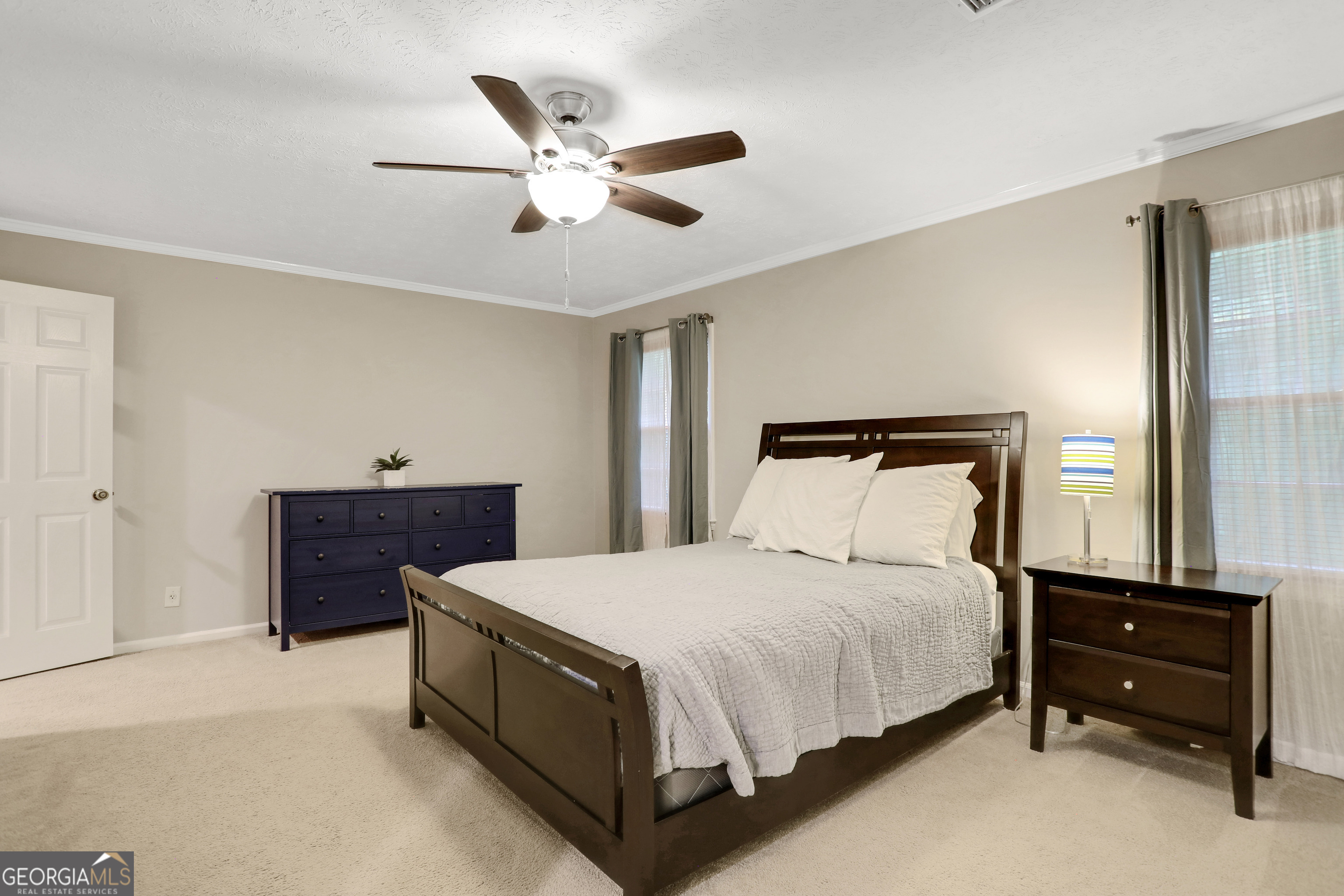 2751 W Fontainebleau Drive Property Photo 27