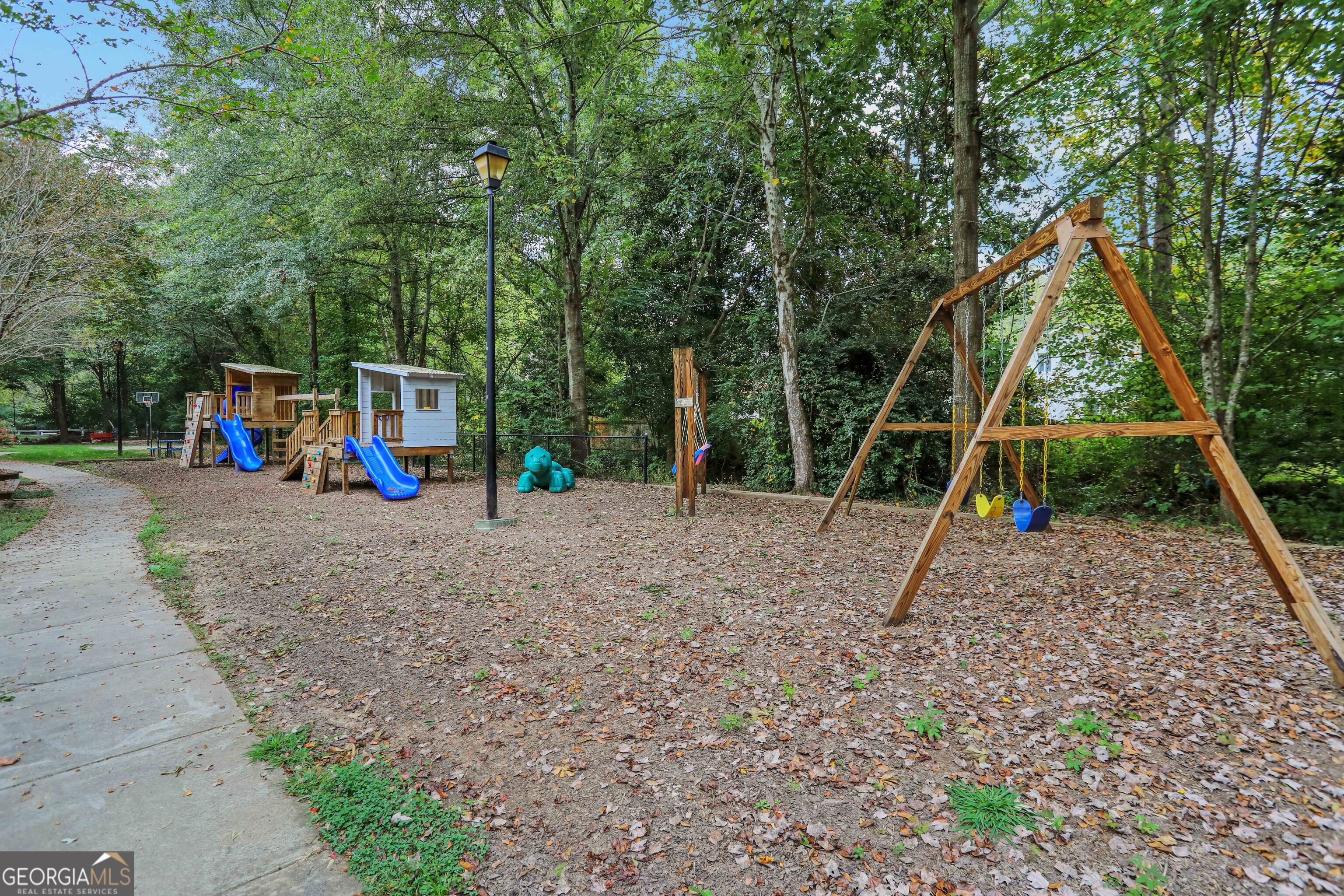 2751 W Fontainebleau Drive Property Photo 48