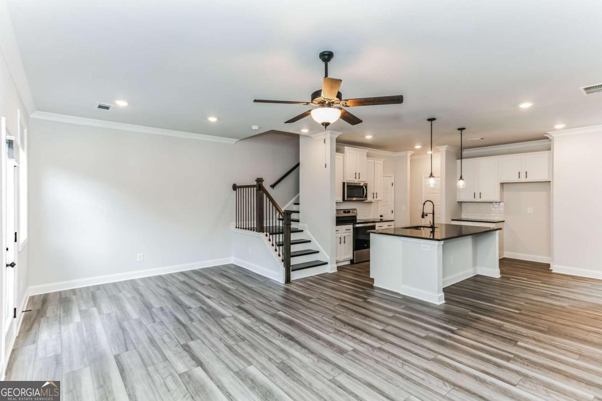 4525 Cypress Park Drive Property Photo 4