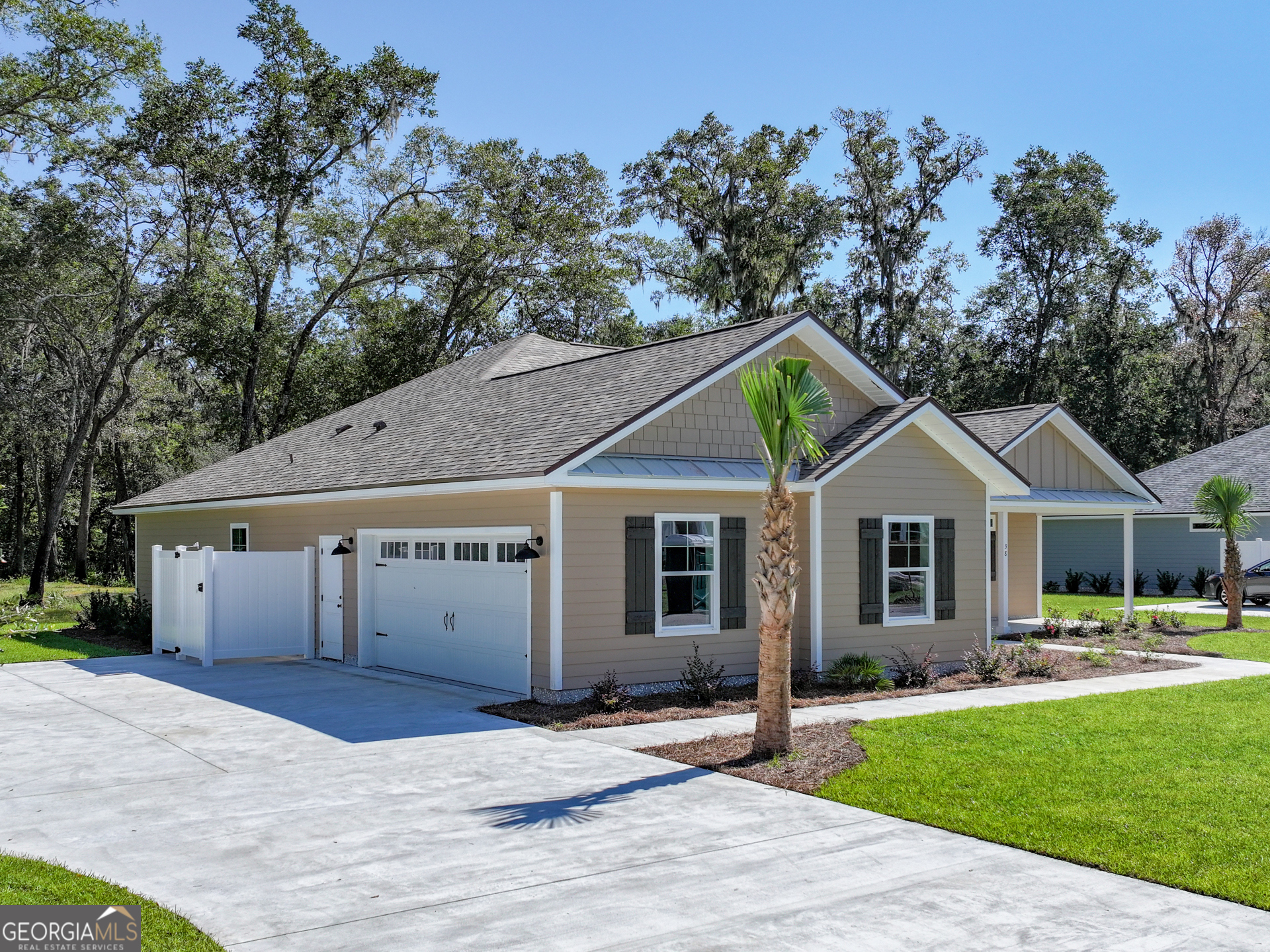 38 Fairwinds Drive Property Photo 4