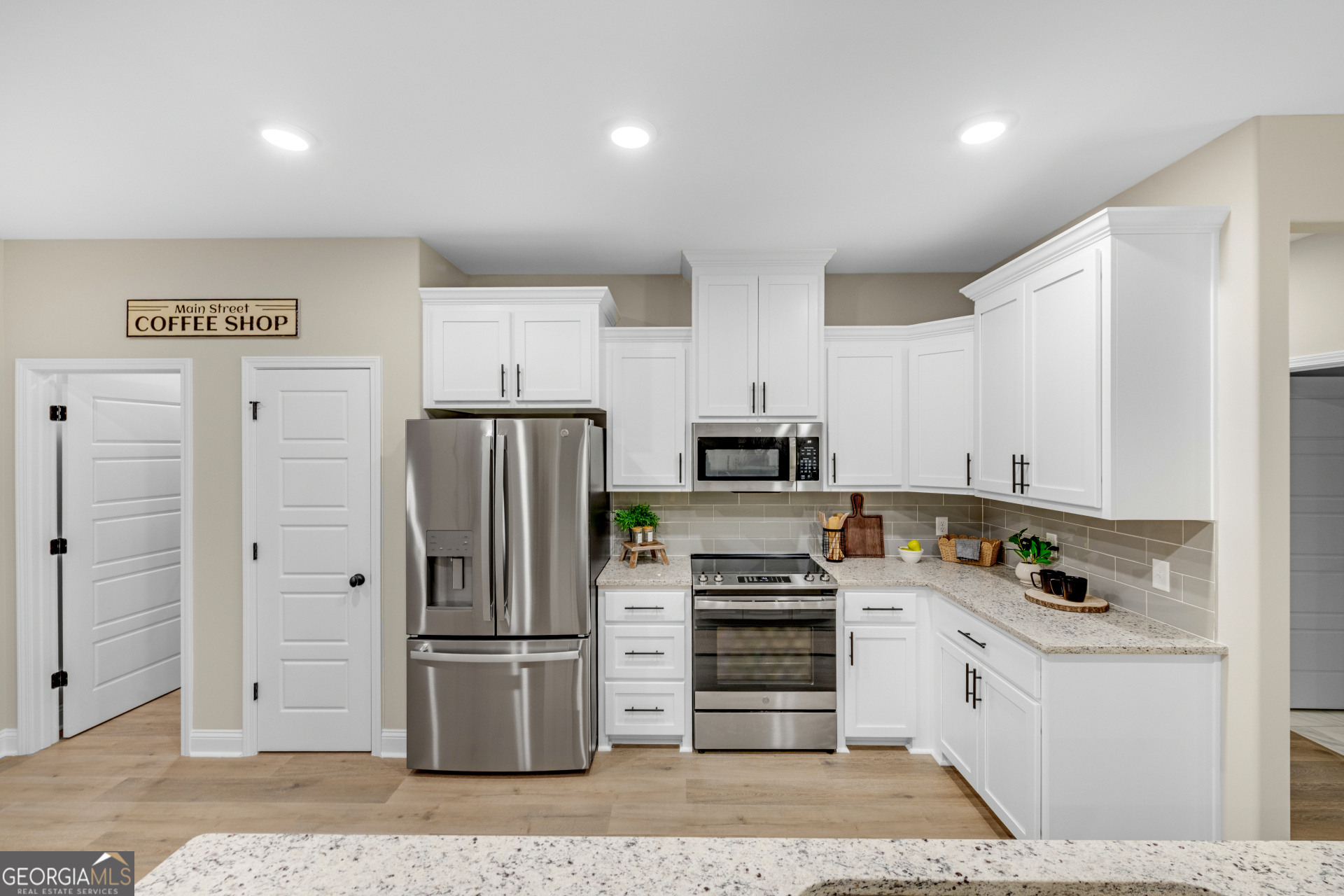 38 Fairwinds Drive Property Photo 18