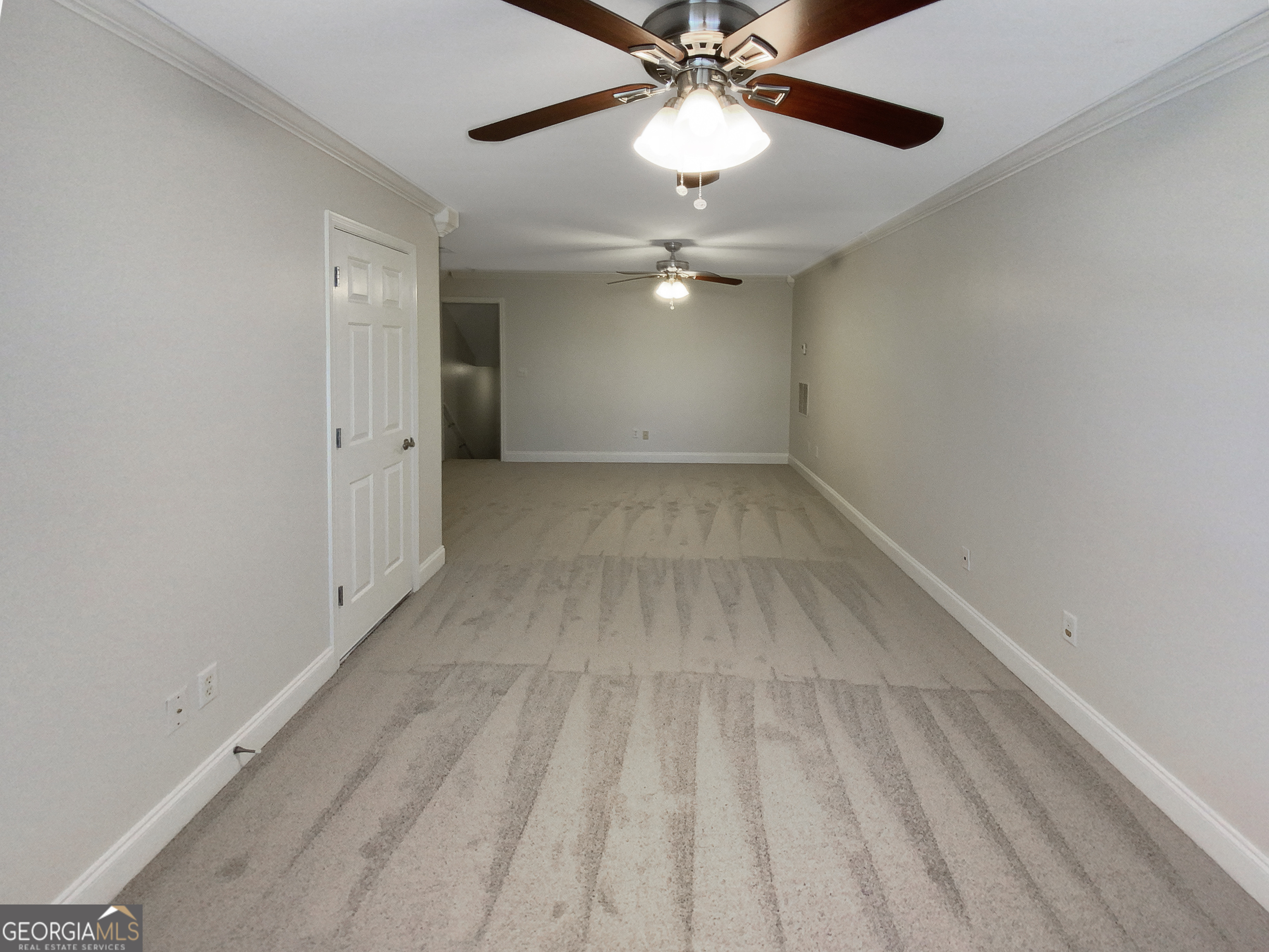 457 Glouchester Drive Property Photo 16