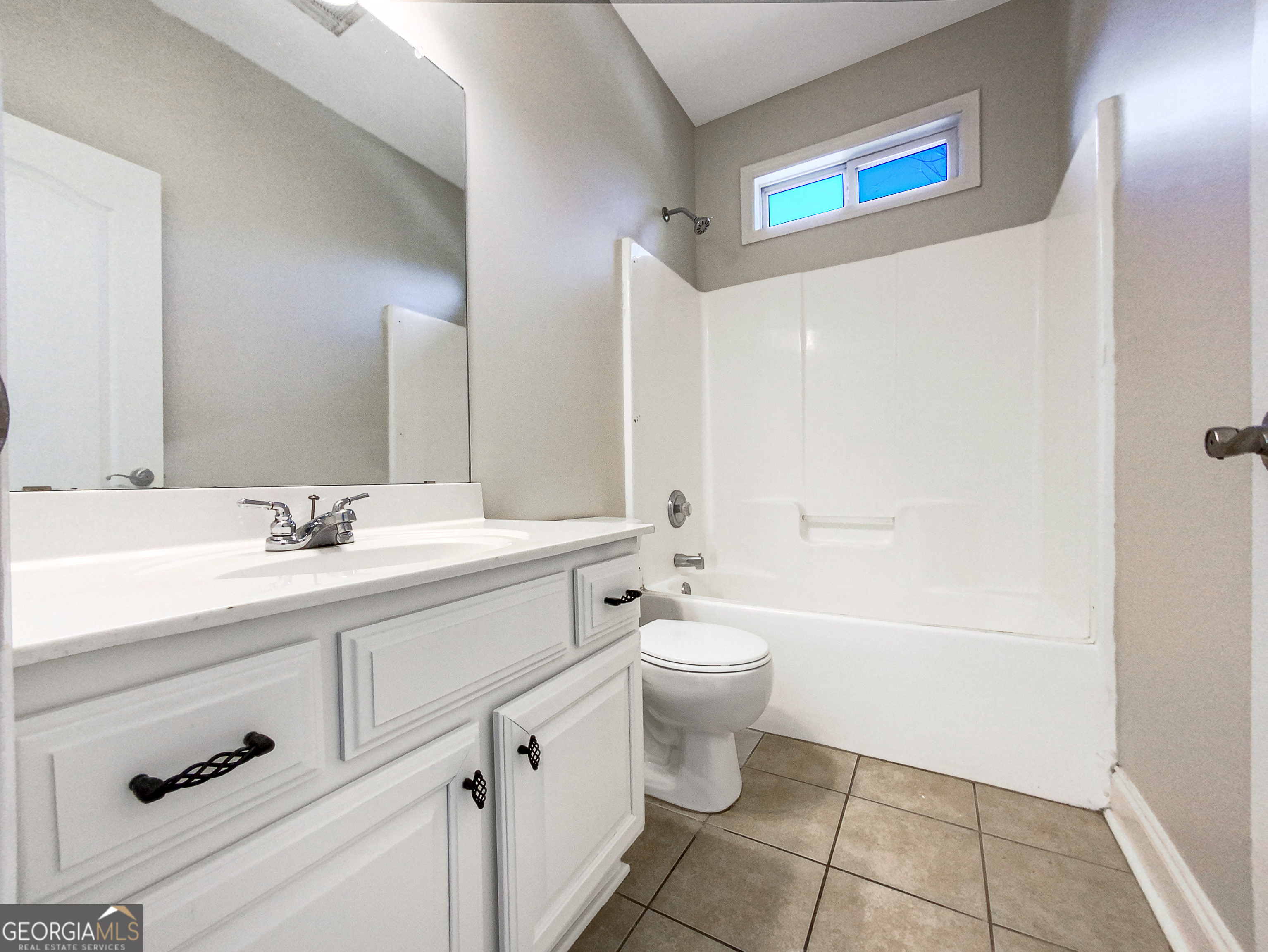 457 Glouchester Drive Property Photo 17