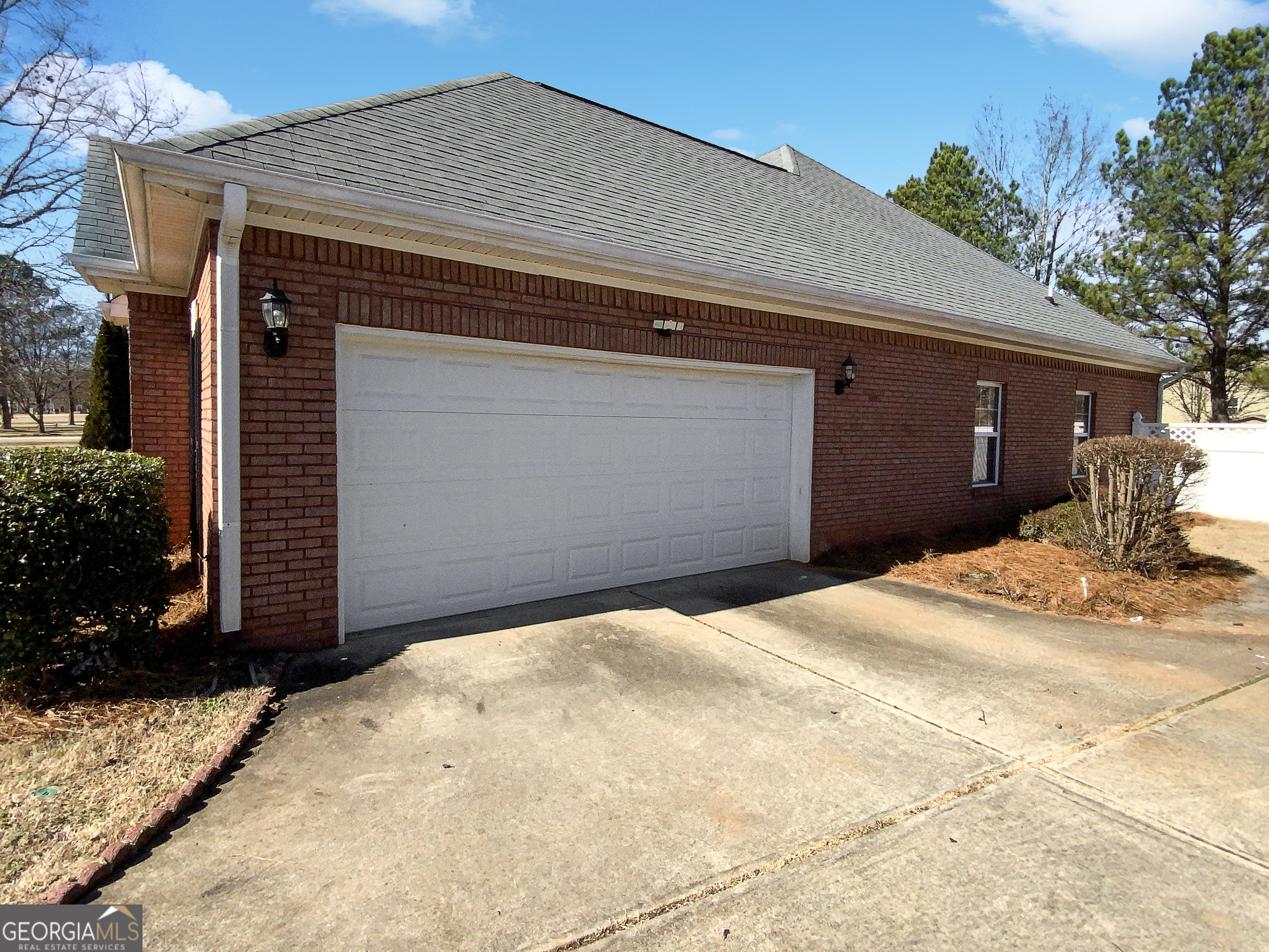 457 Glouchester Drive Property Photo 23