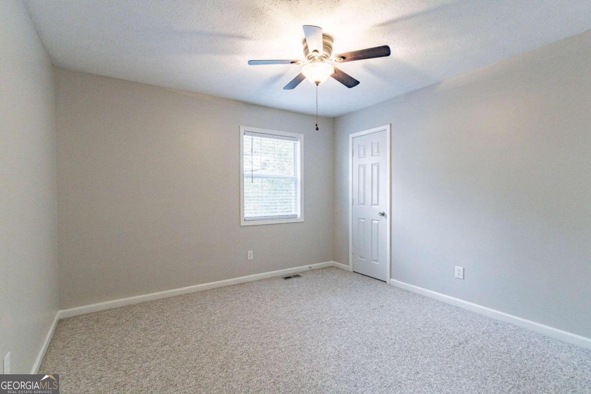 3749 Cherokee Overlook Property Photo 11