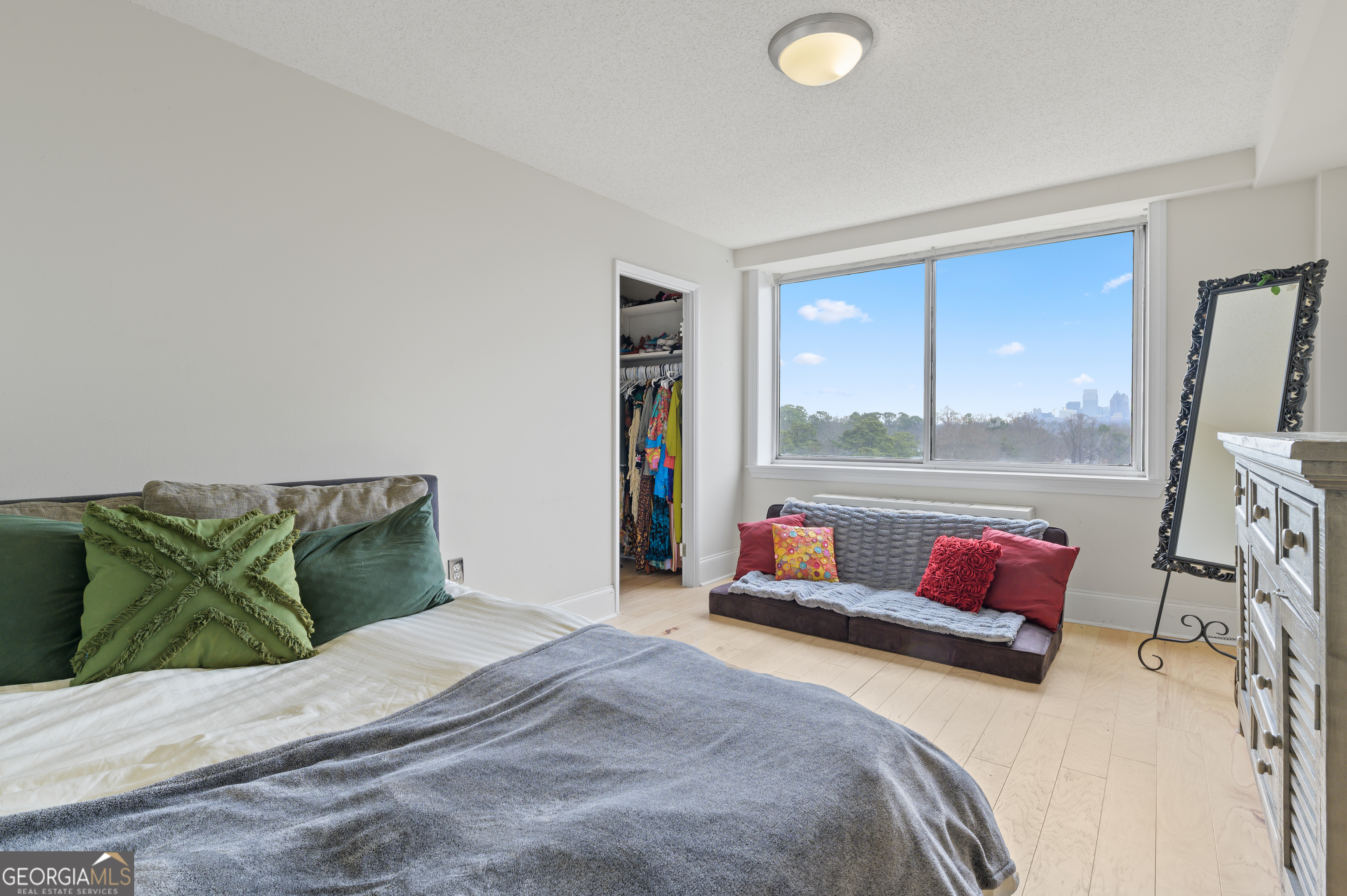 2479 Peachtree Road Ne # 601 Property Photo 10