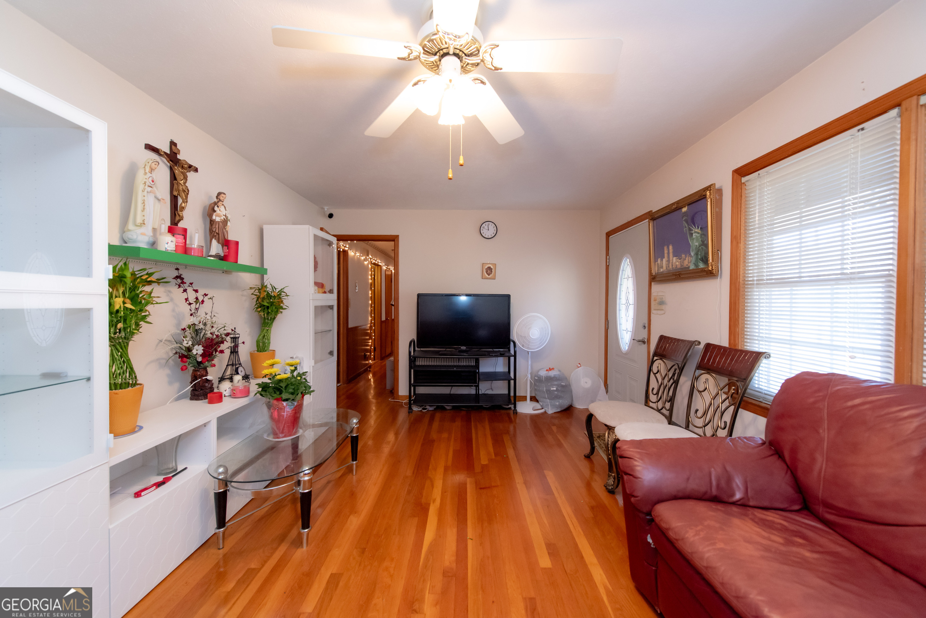 2379 Eastwood Drive Property Photo 4
