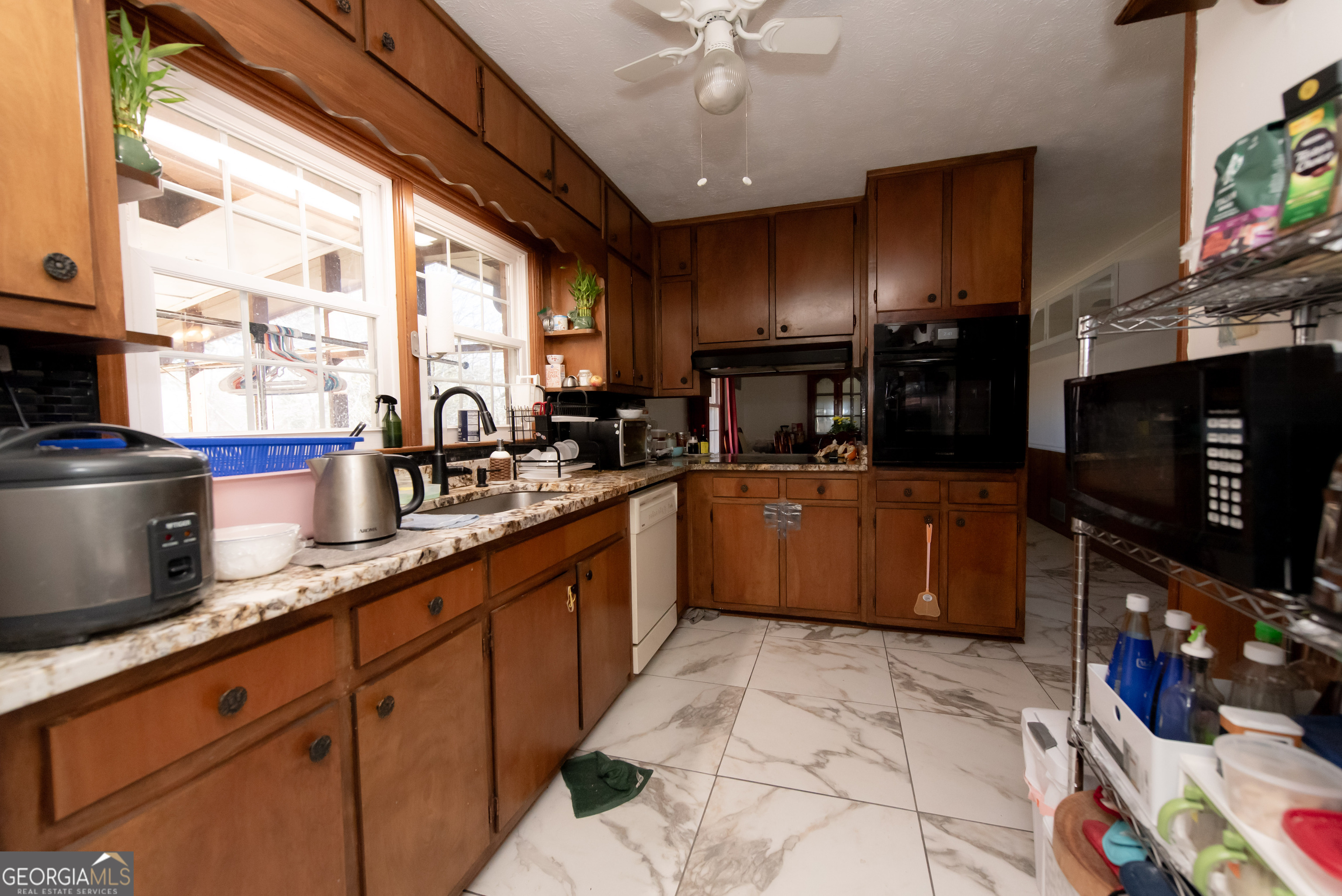 2379 Eastwood Drive Property Photo 16